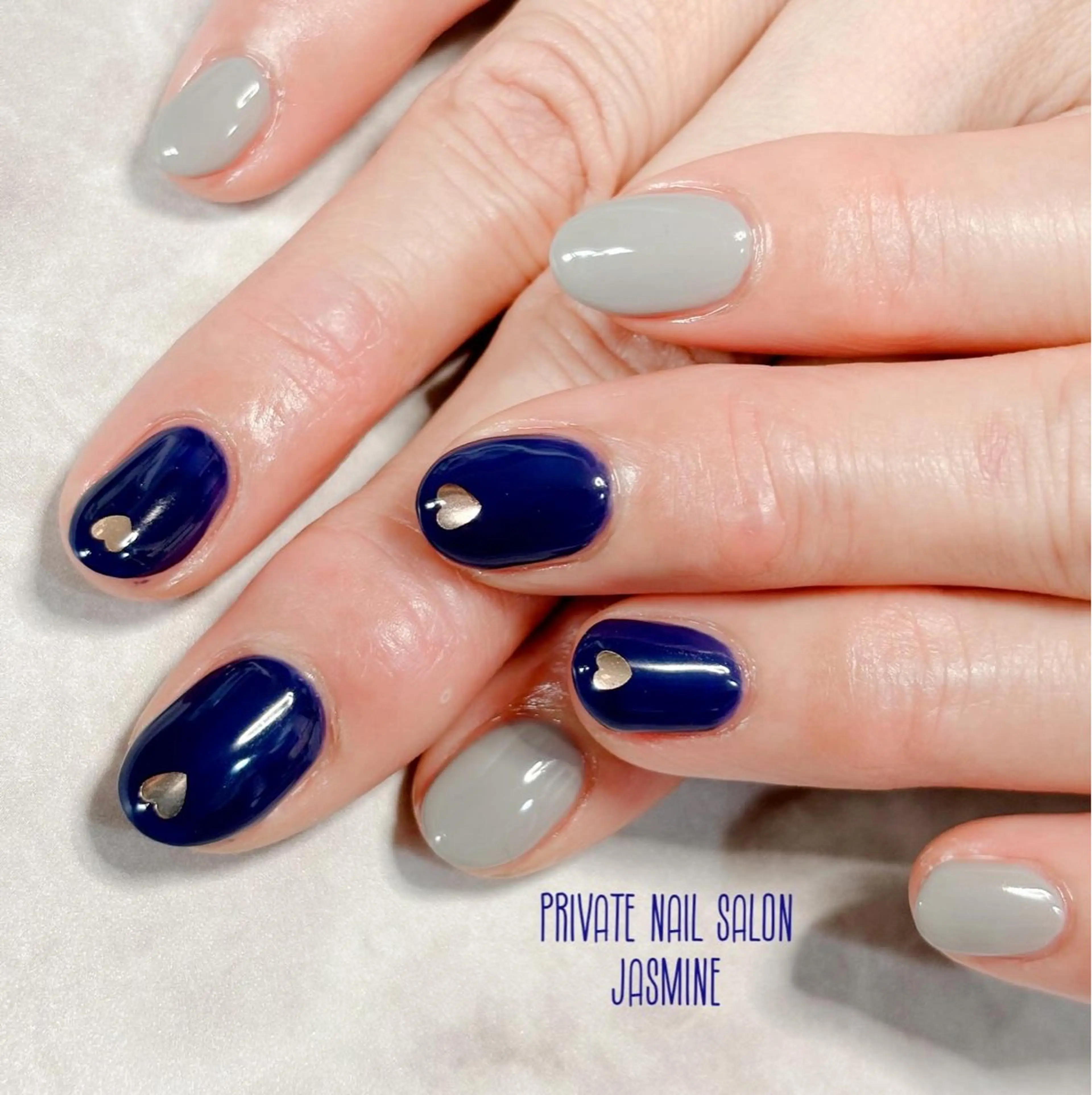 ネイル ハート ネイビー Nail salon JASMINEのネイルデザイン