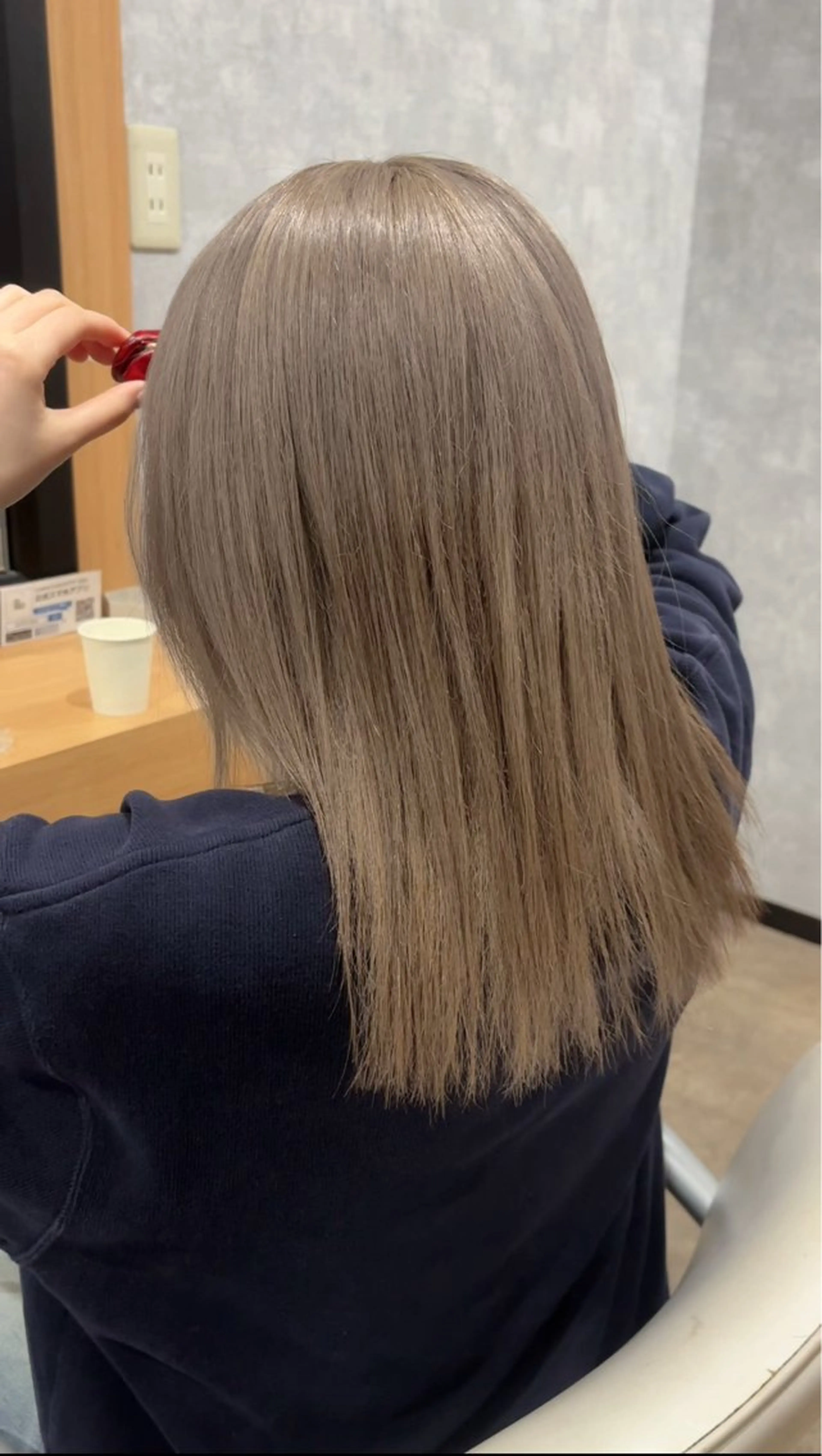 ミディアム カラー カット ヘアカラー トリートメント 🌐NATSUMI 🌐【寒色カラー】のヘアスタイル