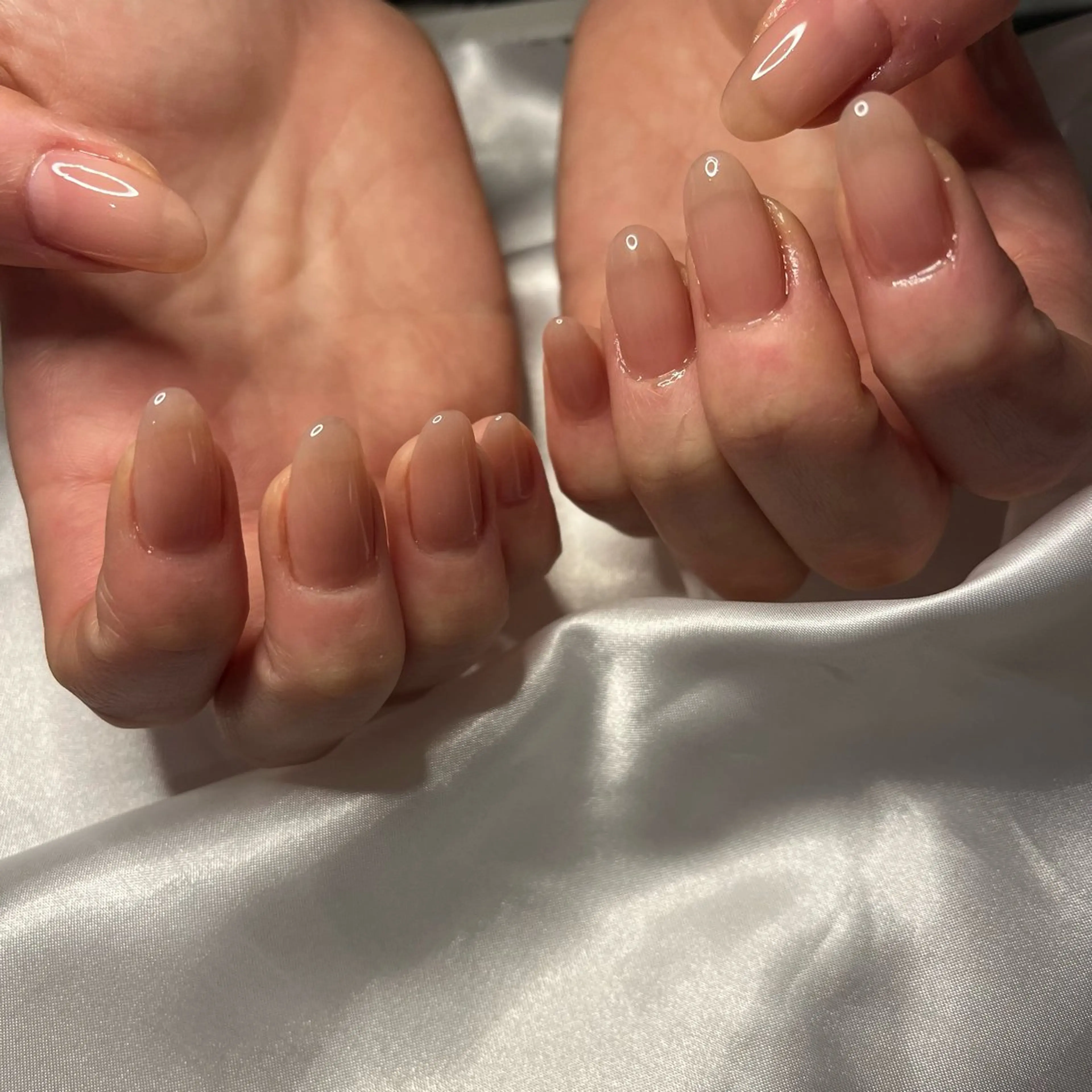 ネイル アートネイル ジェルネイル マグネットネイル ワンカラーネイル パラジェル nail slow.のネイルデザイン