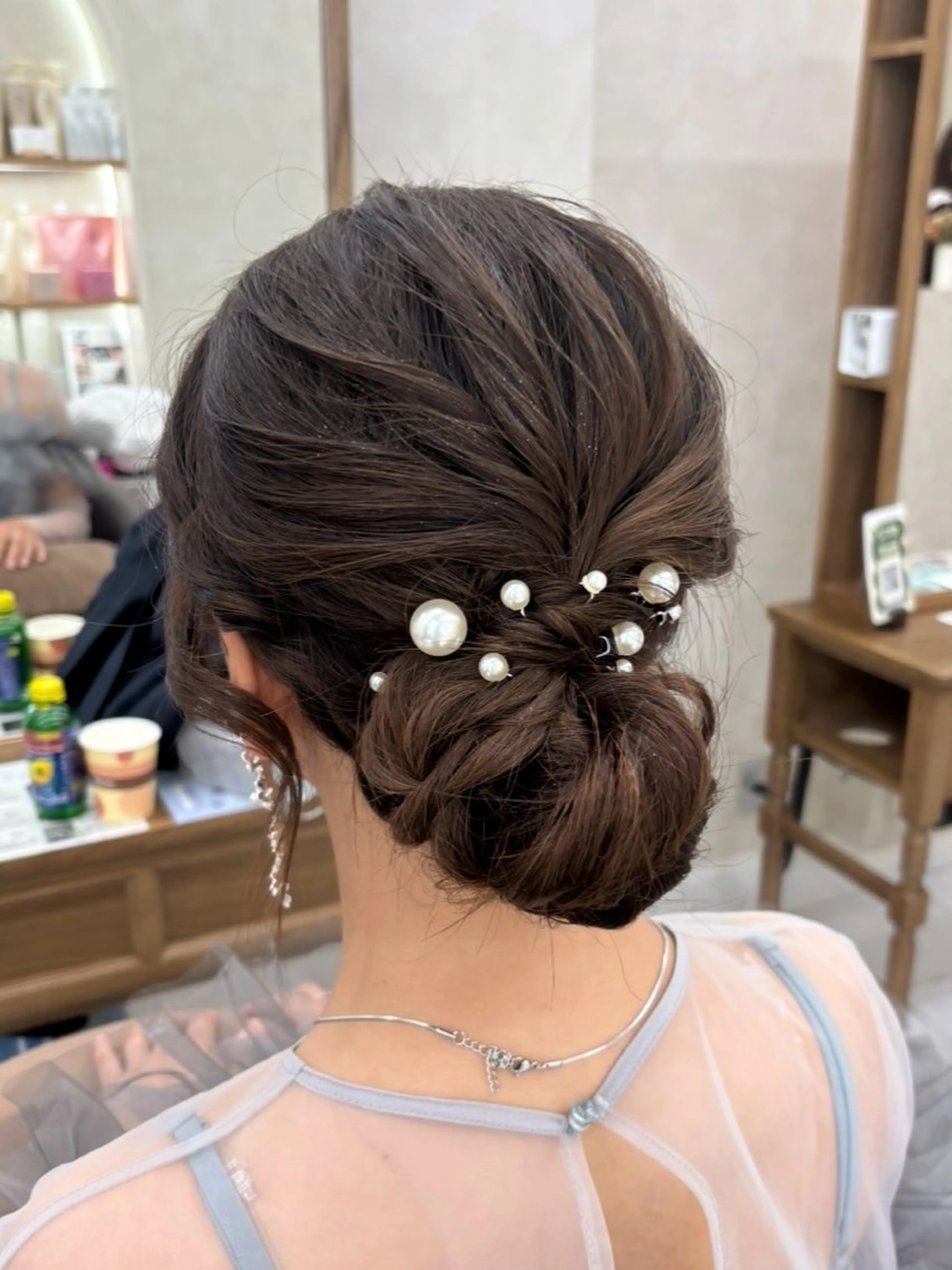 セミロング ヘアアレンジ ヘアセット ブリーチなしカラー/ 暖色カラー/艶カラーのヘアスタイル