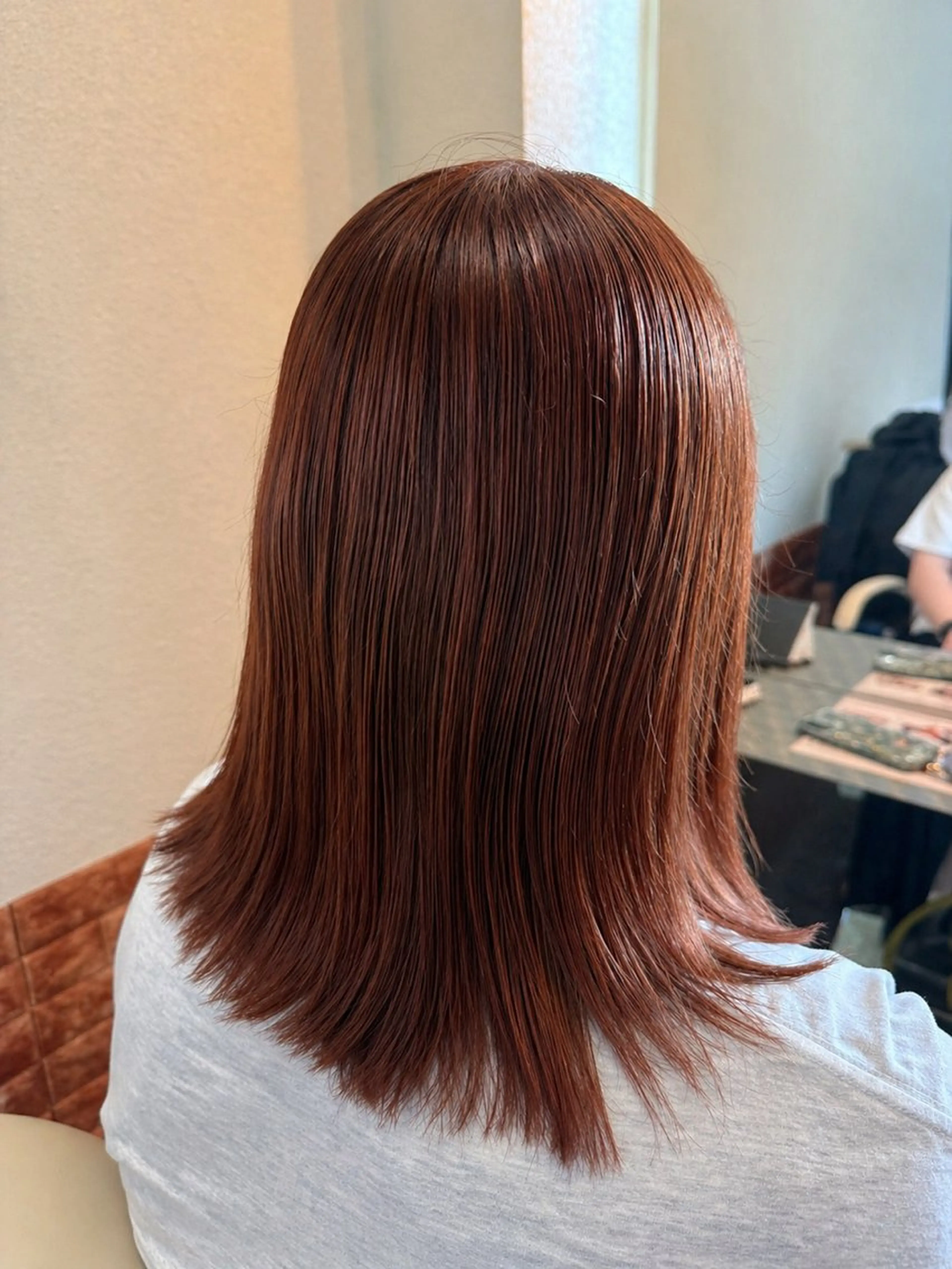 カラー 透明感カラー💎 岩崎美優のヘアスタイル