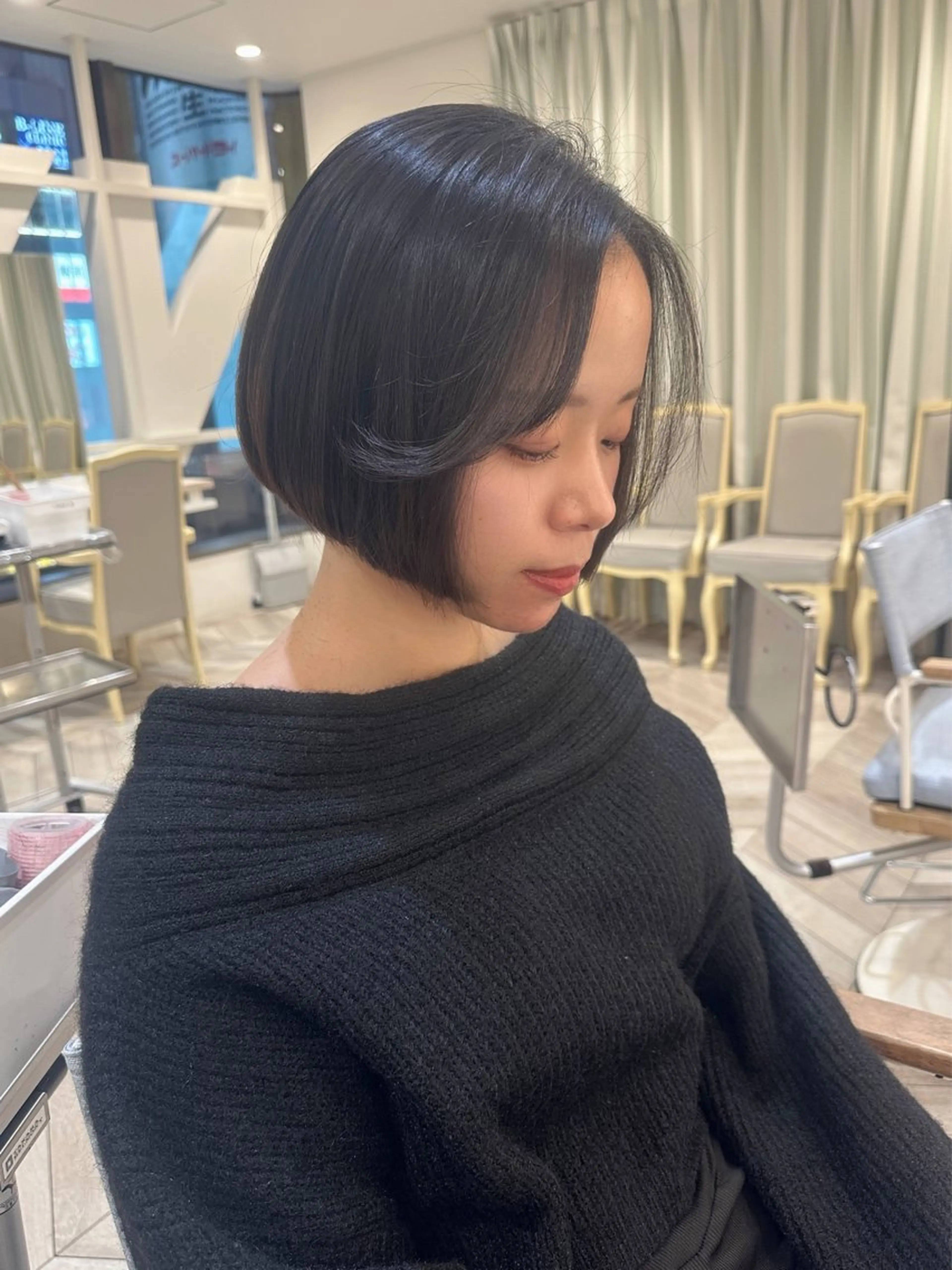 ショート カット トリートメント 小顔レイヤー/ ベージュ🤍Rieのヘアスタイル