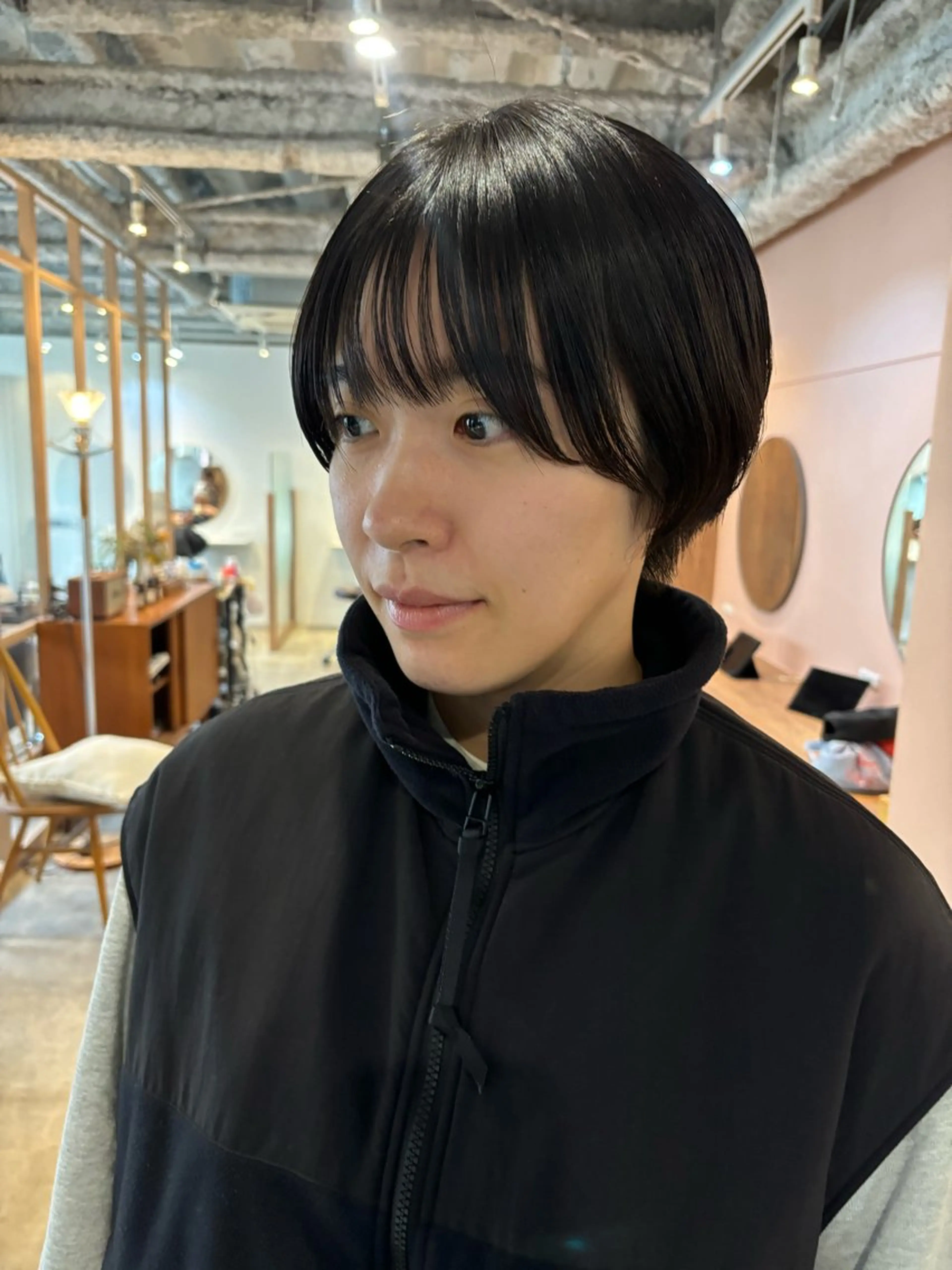 ショート カラー カット ヘアカラー トリートメント Hayashi Shioriのヘアスタイル