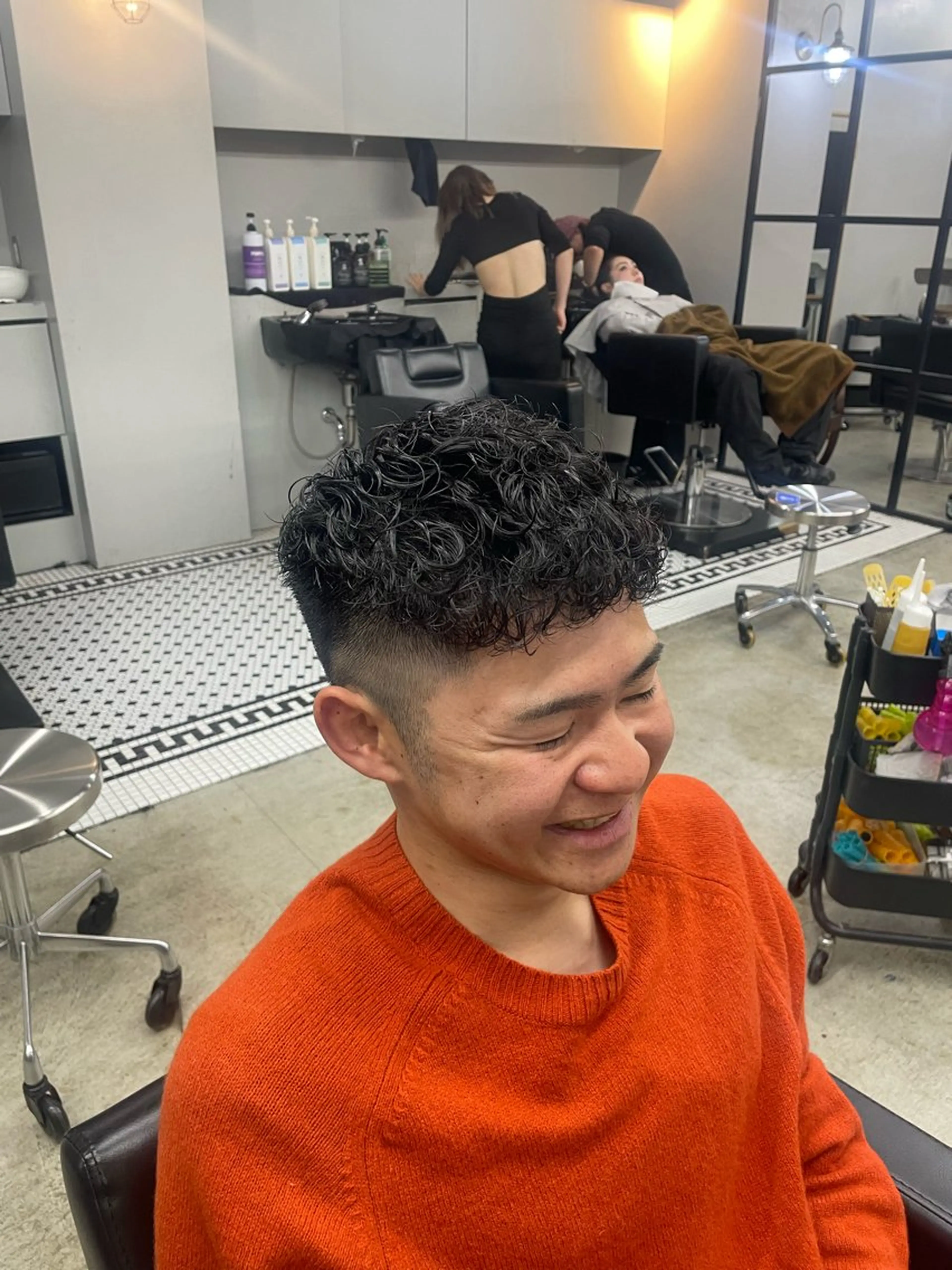 パーマ メンズ カット パーマ トリートメント ヘアセット 新宿/韓国ヘア/ 髪質改善ストレートのヘアスタイル