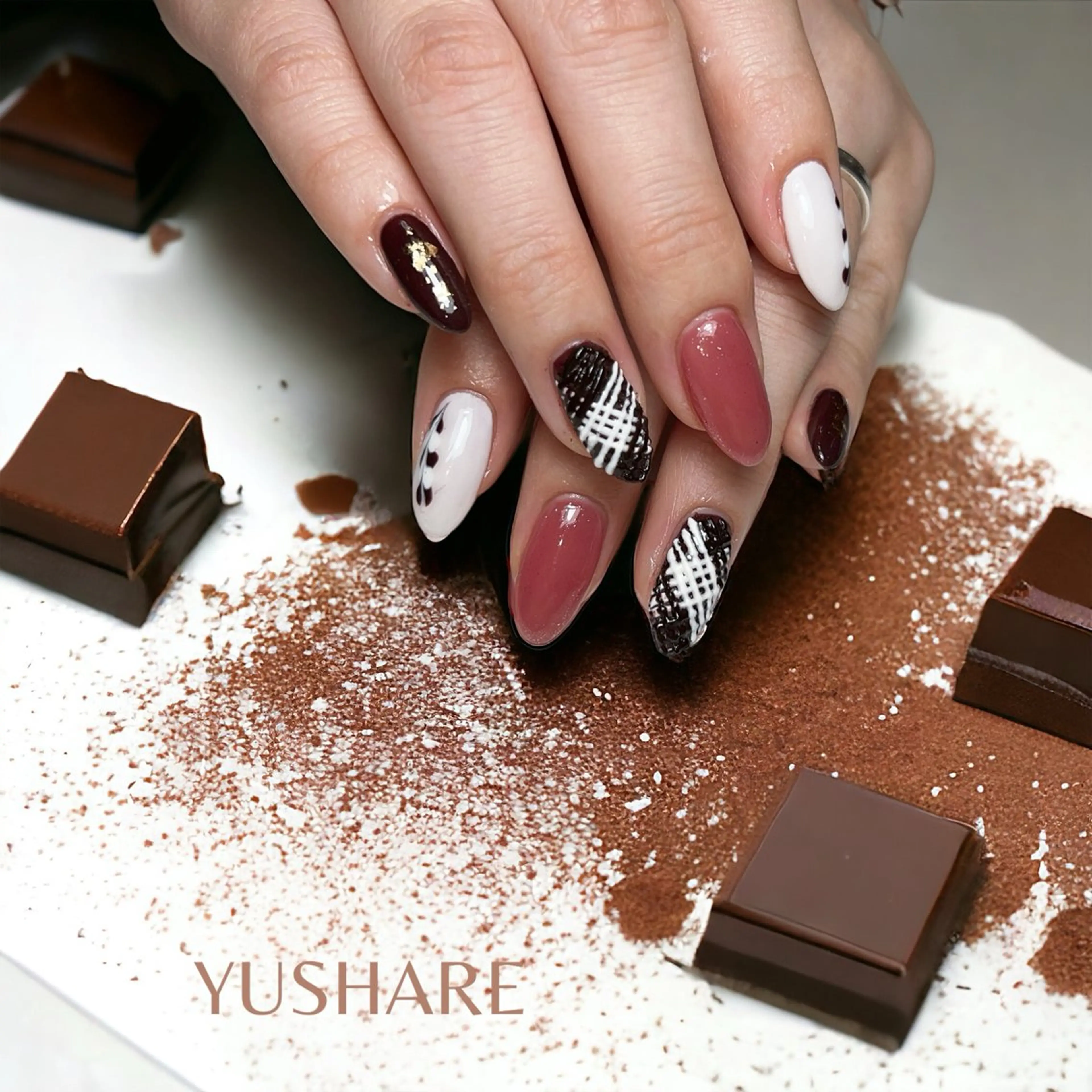 ネイル 加藤 優子のネイルデザイン