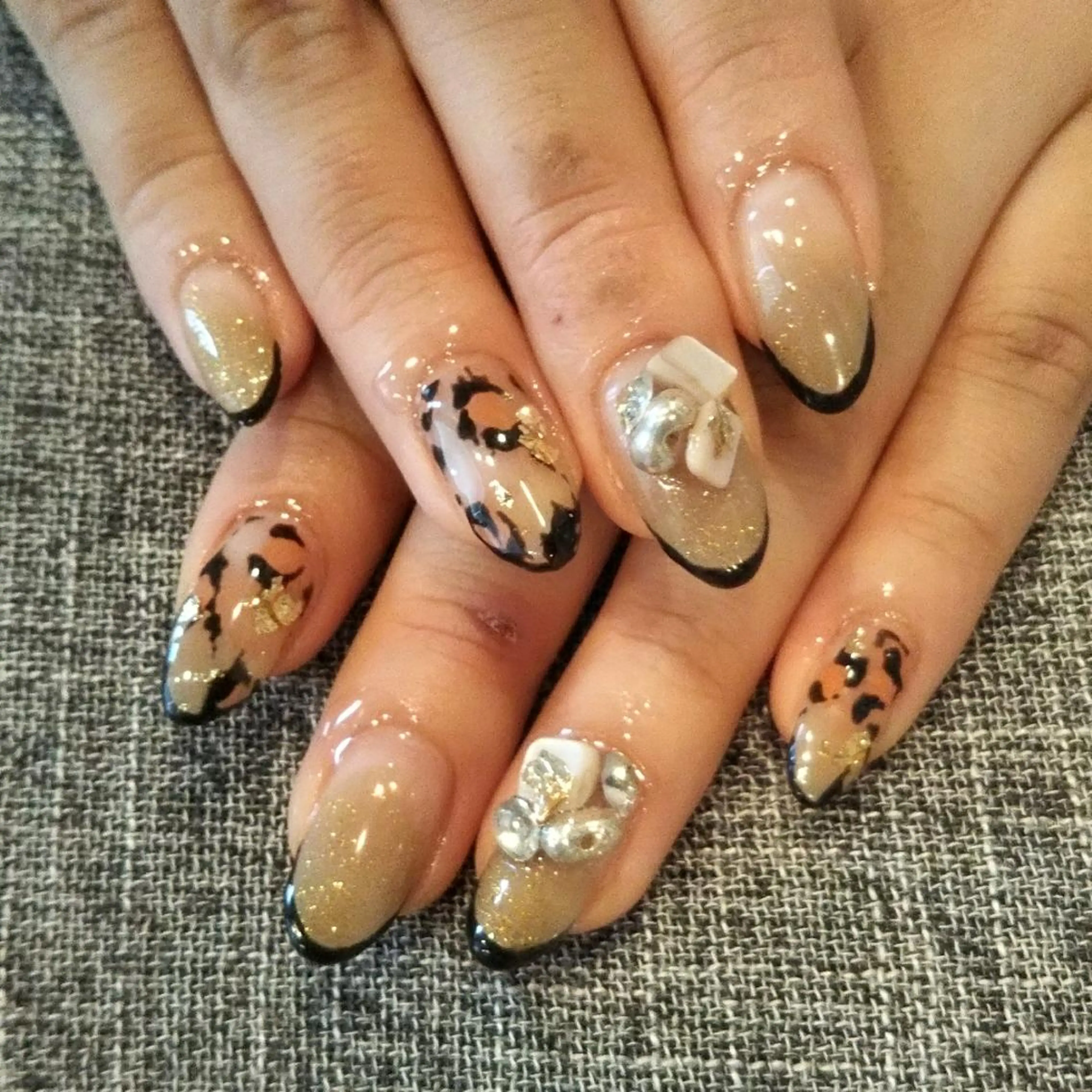 ネイル ゴージャス ハンドネイル private salon mieのネイルデザイン