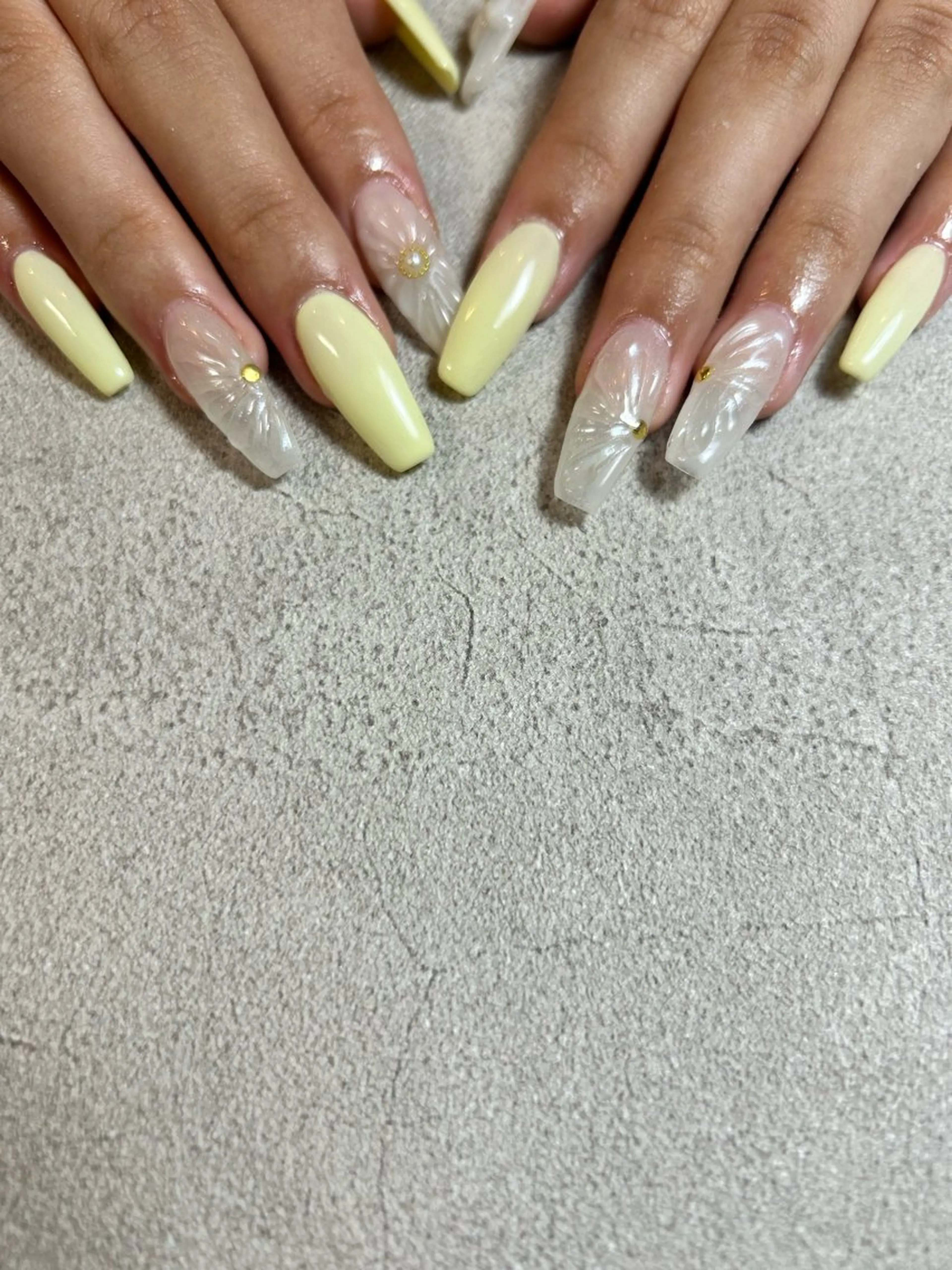 ネイル amunail浦川 歩のネイルデザイン