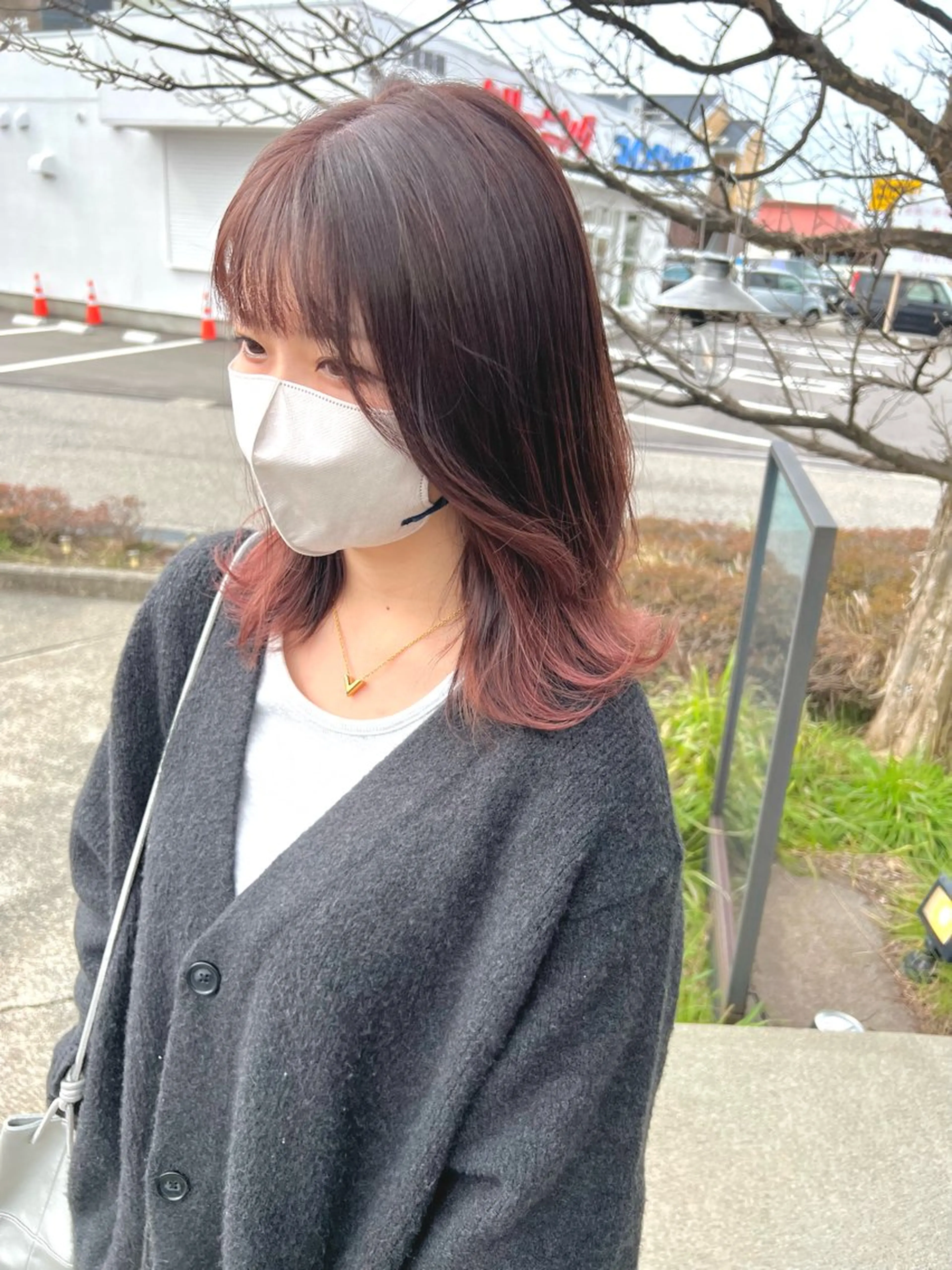 ミディアム カラー カット ヘアカラー トリートメント 池本 勇大のヘアスタイル