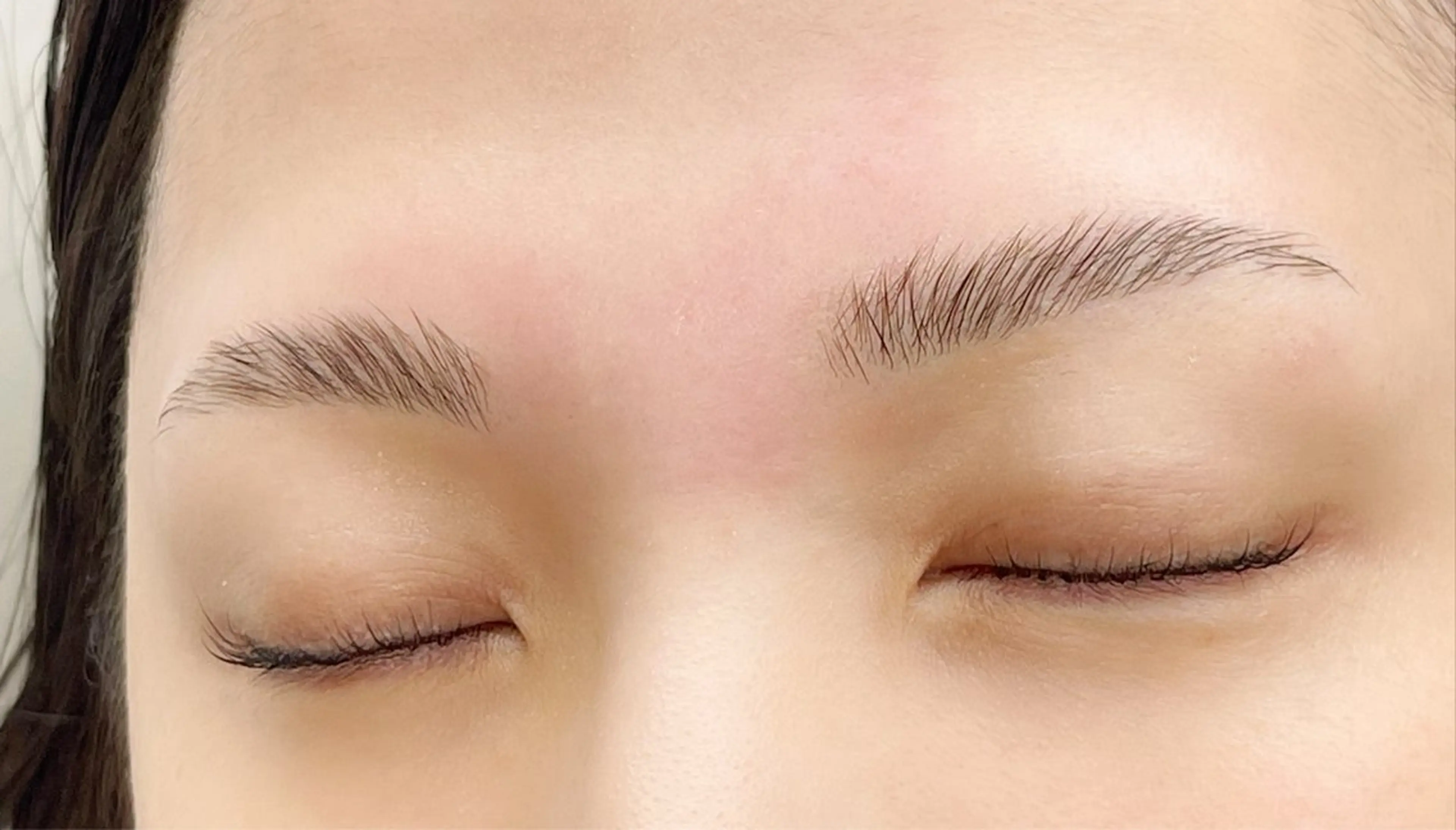 アイブロウ ハリウッドブロウリフト be_ なつきのマツエク・マツパデザイン