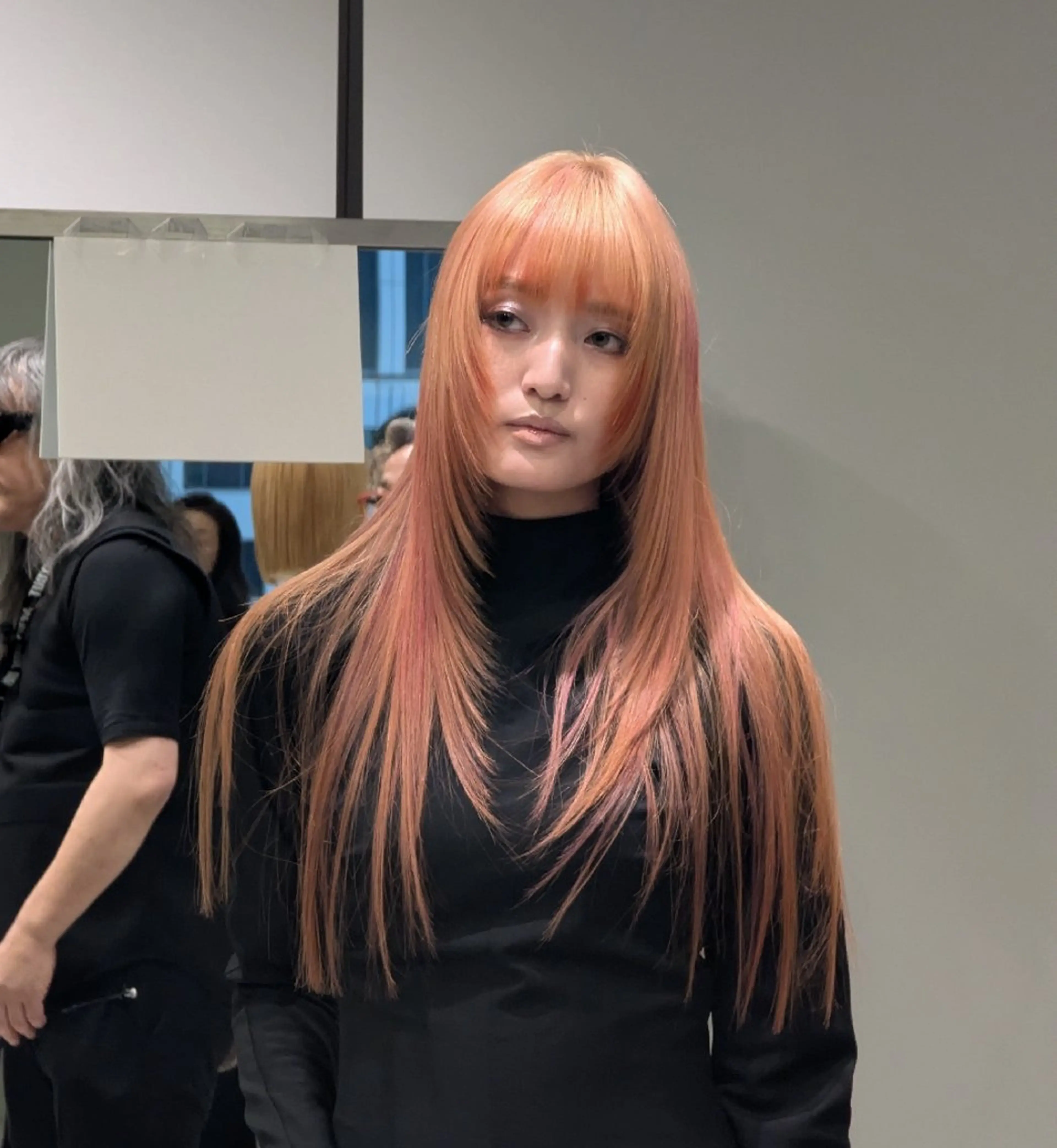 ロング 早坂 繁喜のヘアスタイル