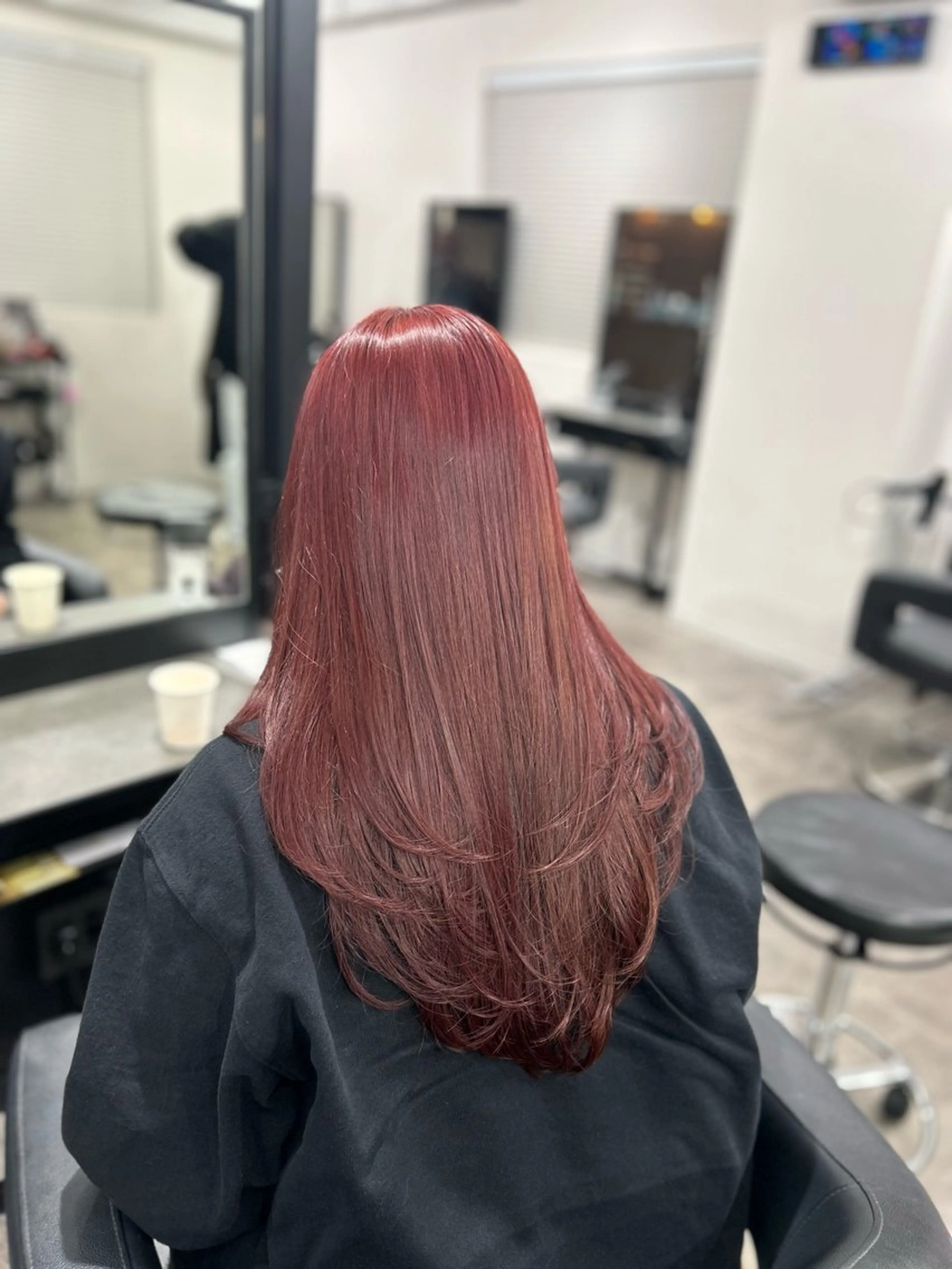 セミロング カラー ヘアアレンジ ブリーチ ブリーチなしカラー レイヤーカット ヘアカラー トリートメント ヘアセット 💎韓国/ レイヤー カット/ 暖色🫧のヘアスタイル