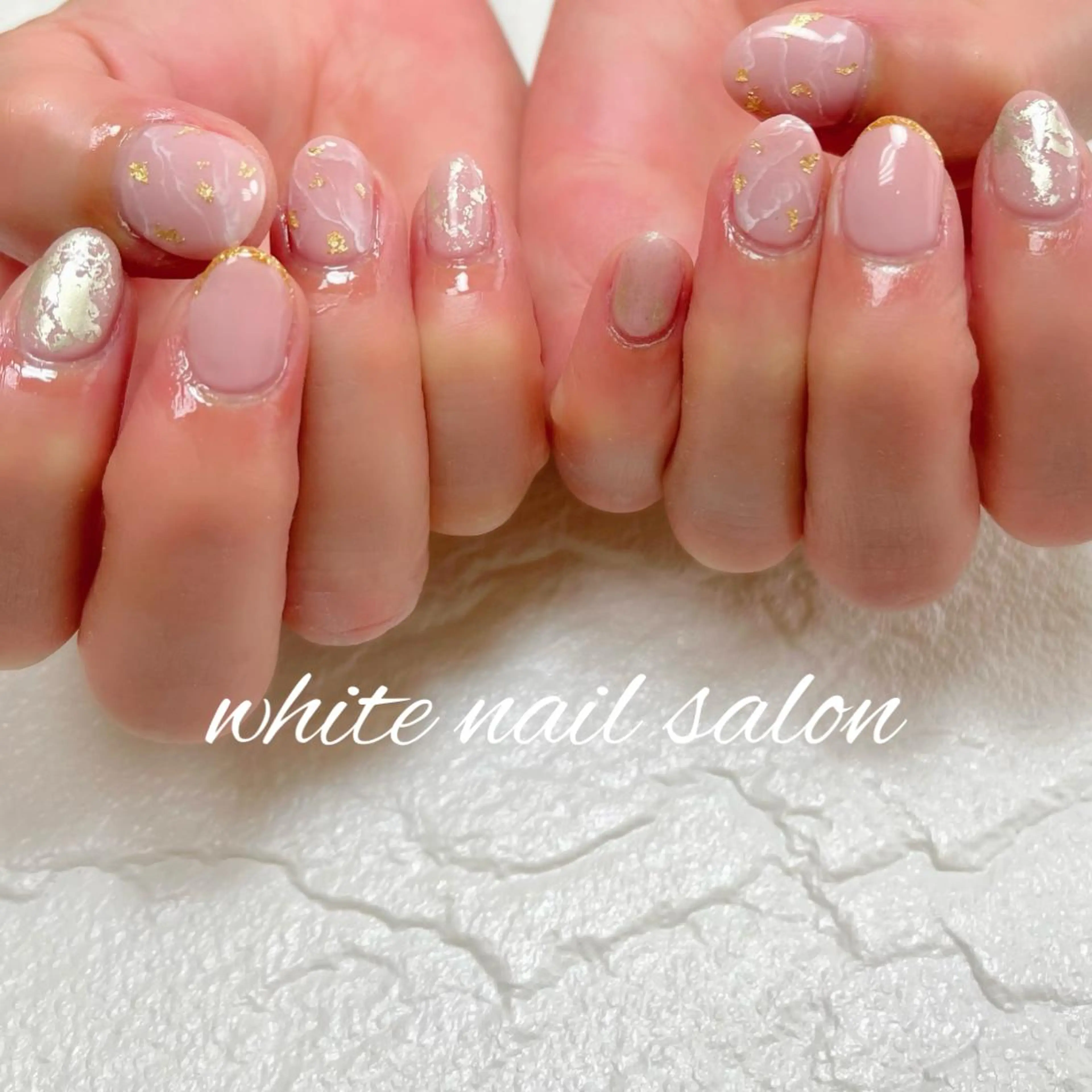 ネイル フットネイル ジェルネイル ハードジェル ラメ(グリッター) 持ち込み ハンドネイル white nail salonのネイルデザイン