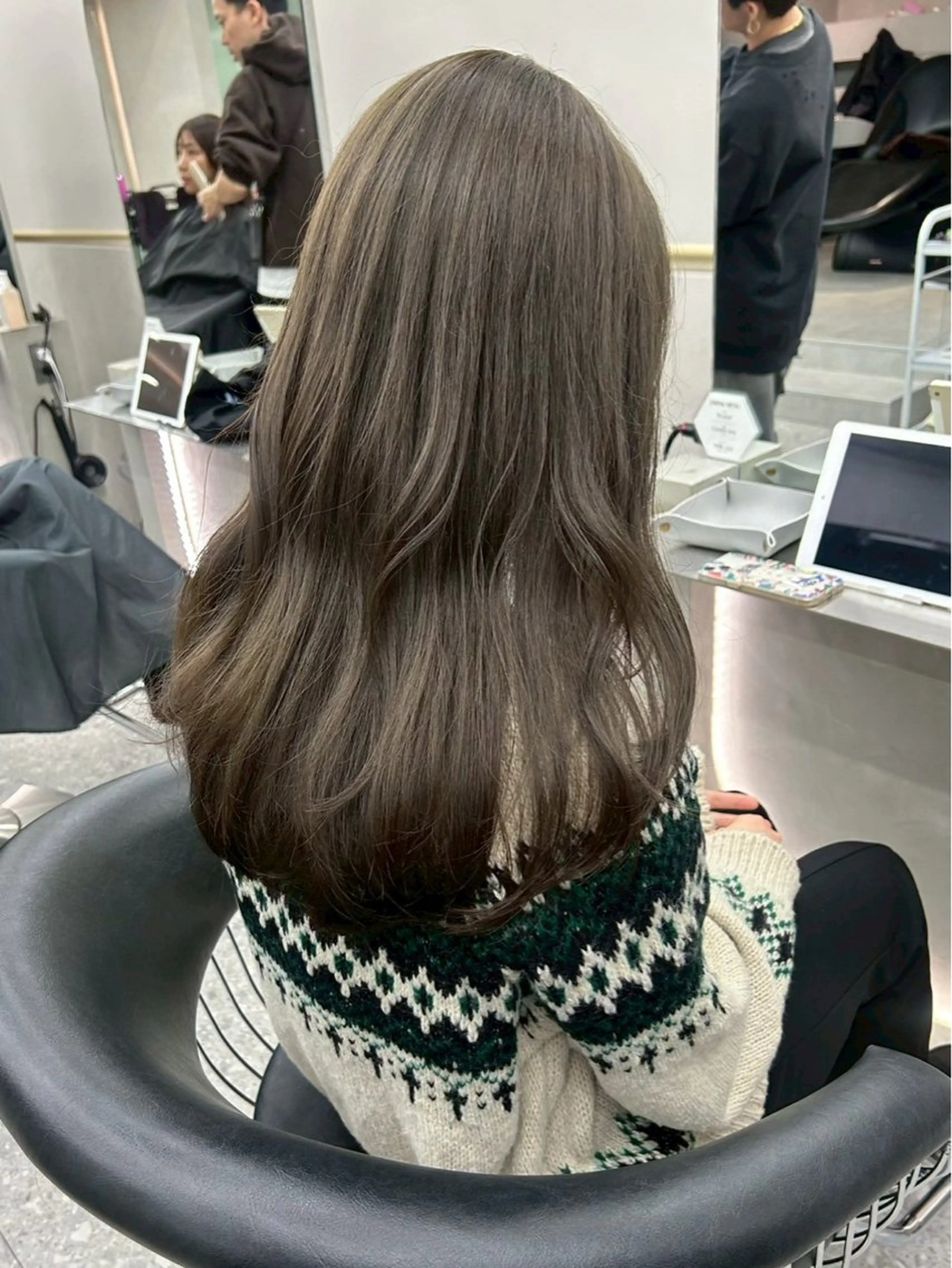 ロング カラー ✨大川 錬✨ -7歳若返りショートのヘアスタイル