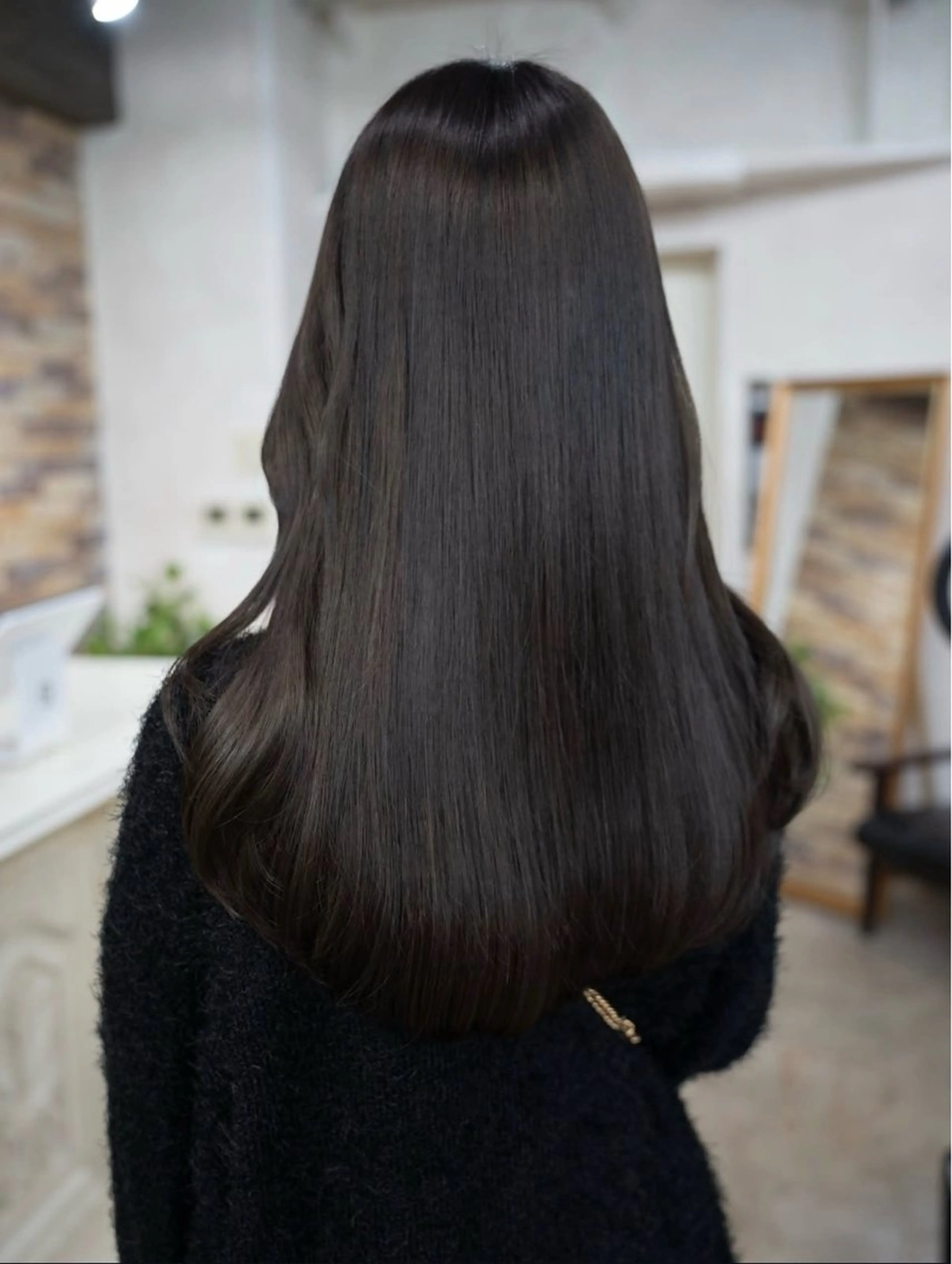 ロング カット ヘアカラー トリートメント ALLY 原宿のヘアスタイル