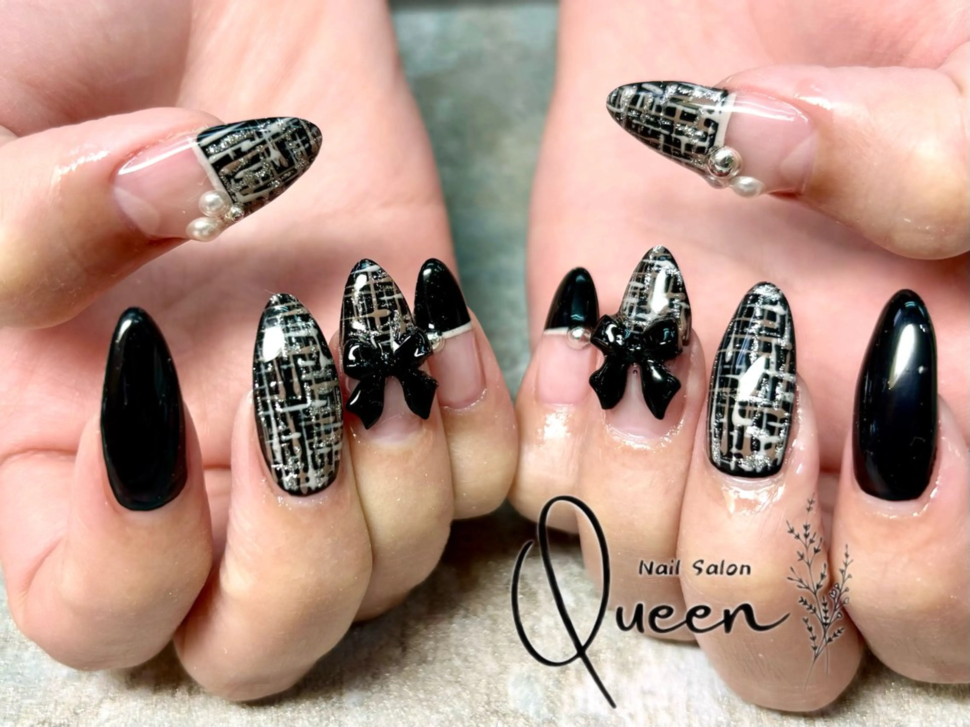 ネイル Queennail 北堀江megumiのネイルデザイン