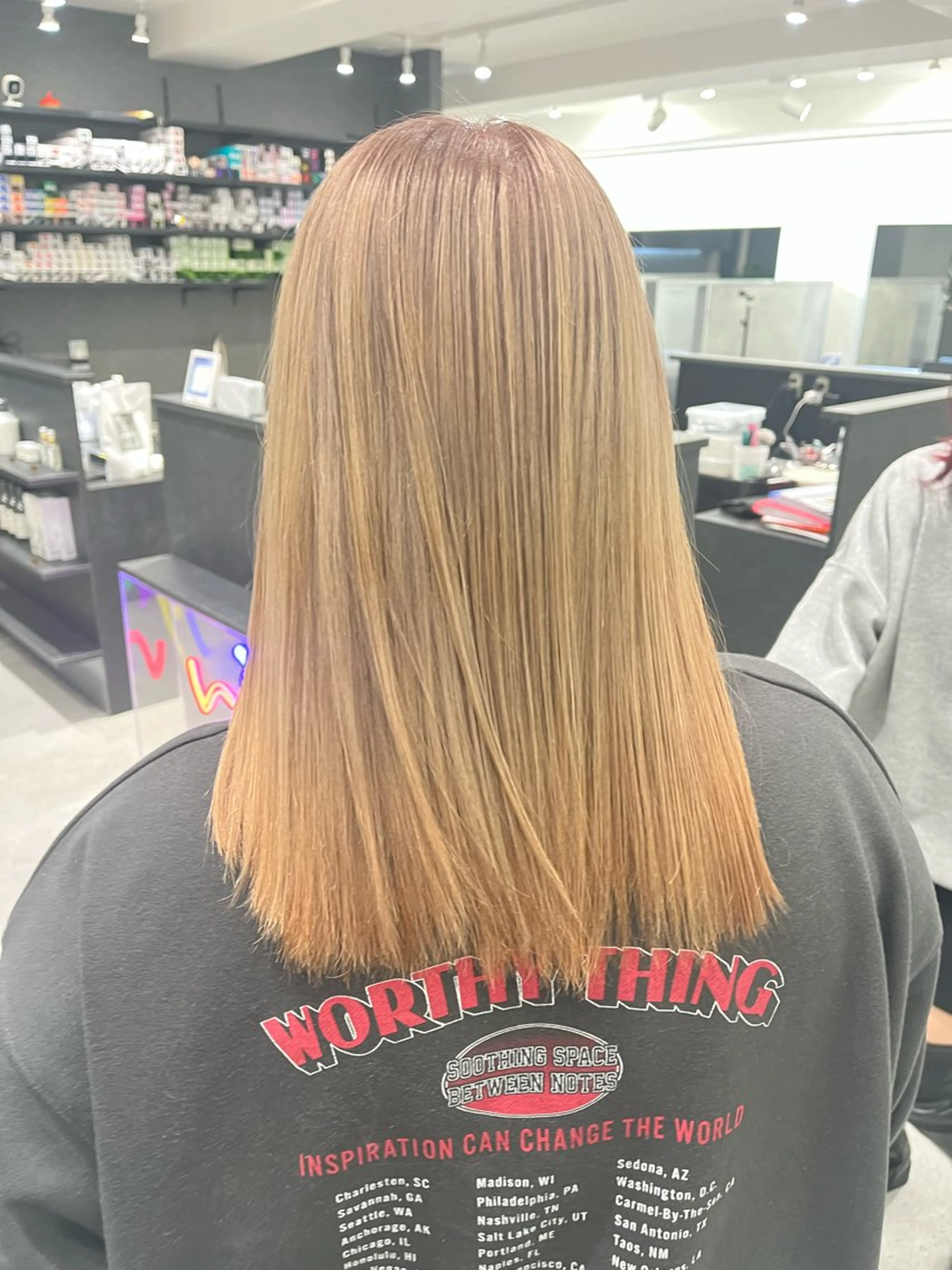 セミロング カラー ベージュカラー ブリーチ カットモデル無料✨ 募集中✂️みなみ♥️のヘアスタイル