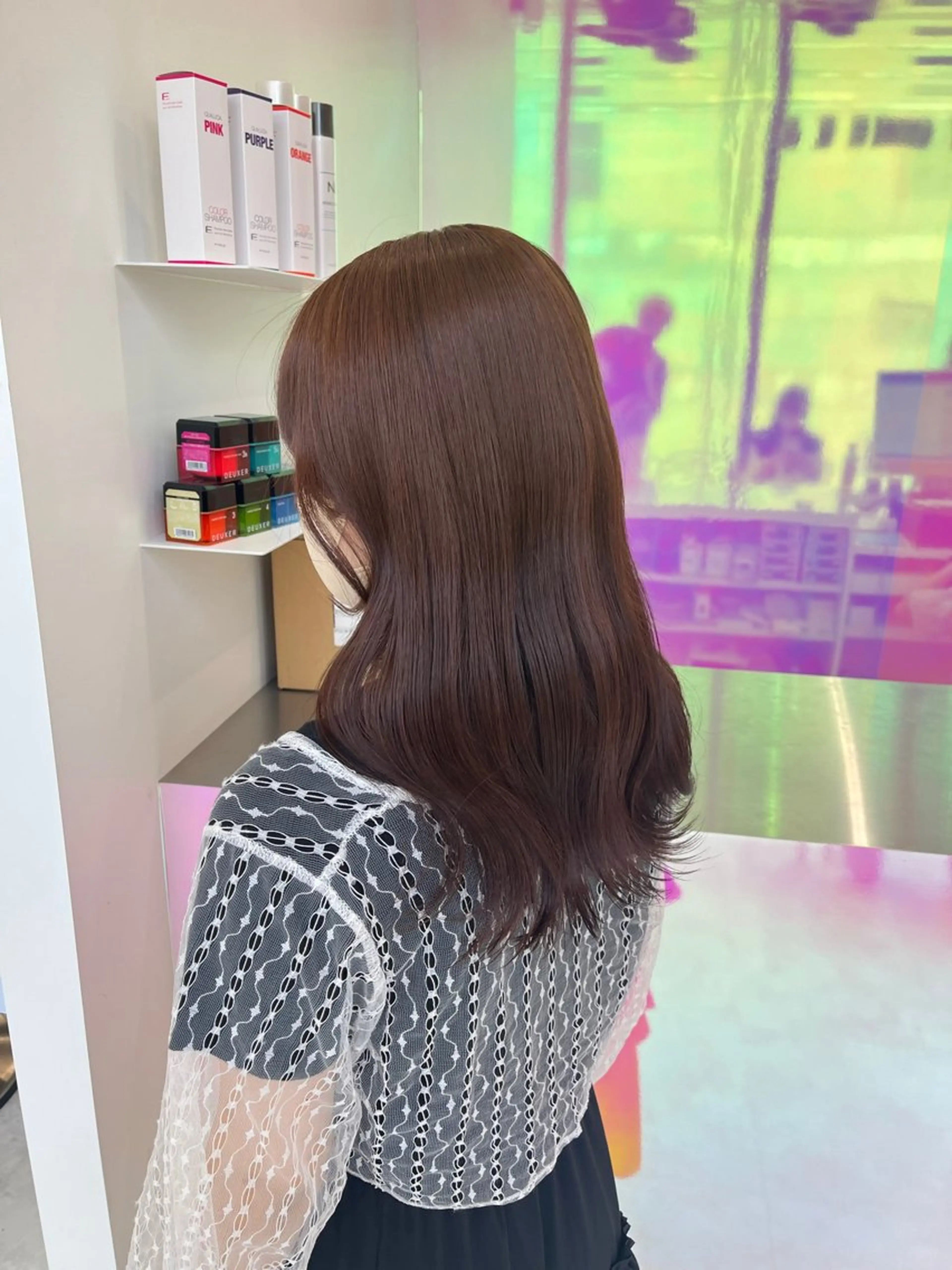 ミディアム カラー トレンドレイヤー No.1/KOHEIのヘアスタイル