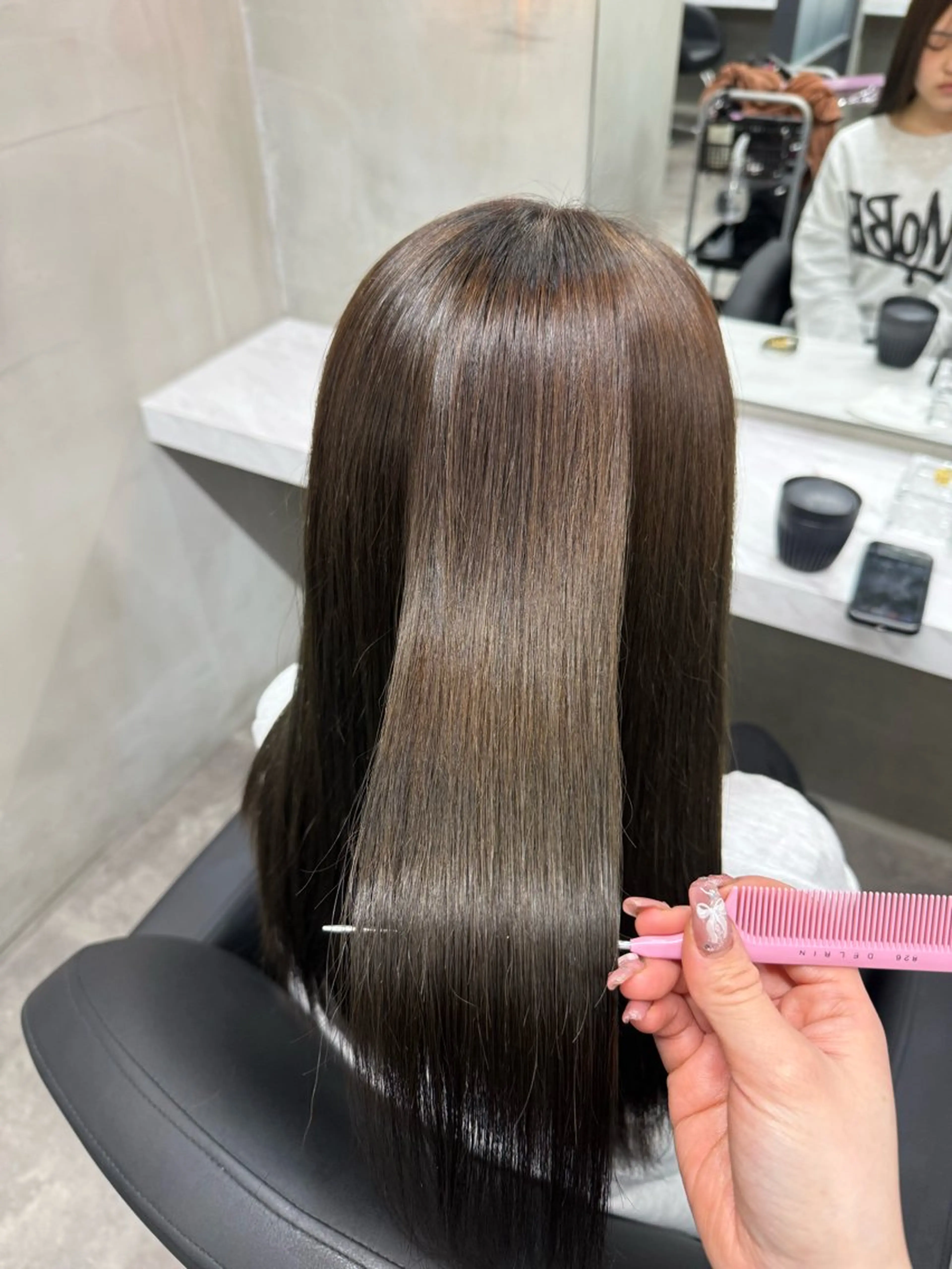 ロング 縮毛矯正 木村 智美のヘアスタイル