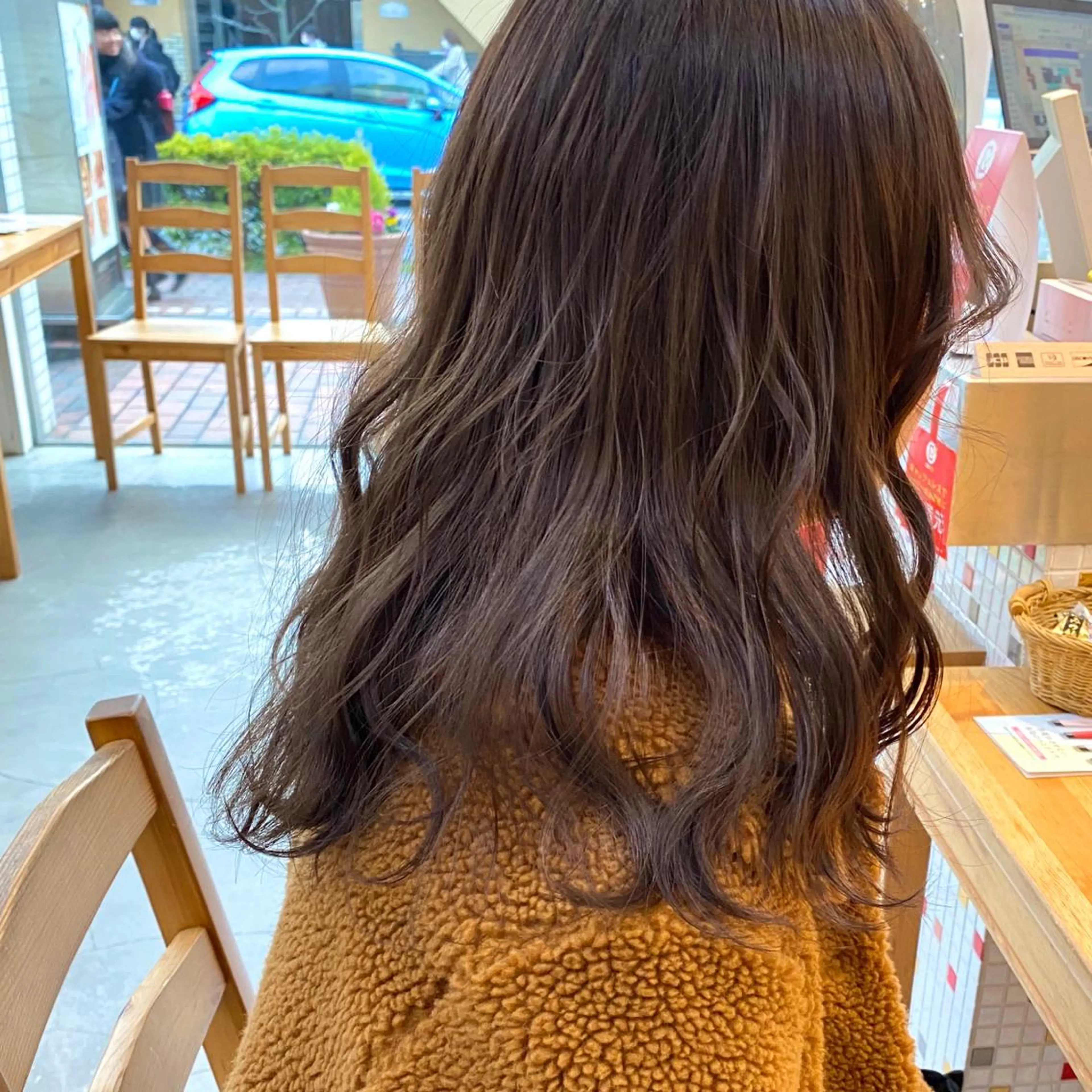 ミディアム カラー ✨髪質改善専門店✨ QOLU✨のヘアスタイル