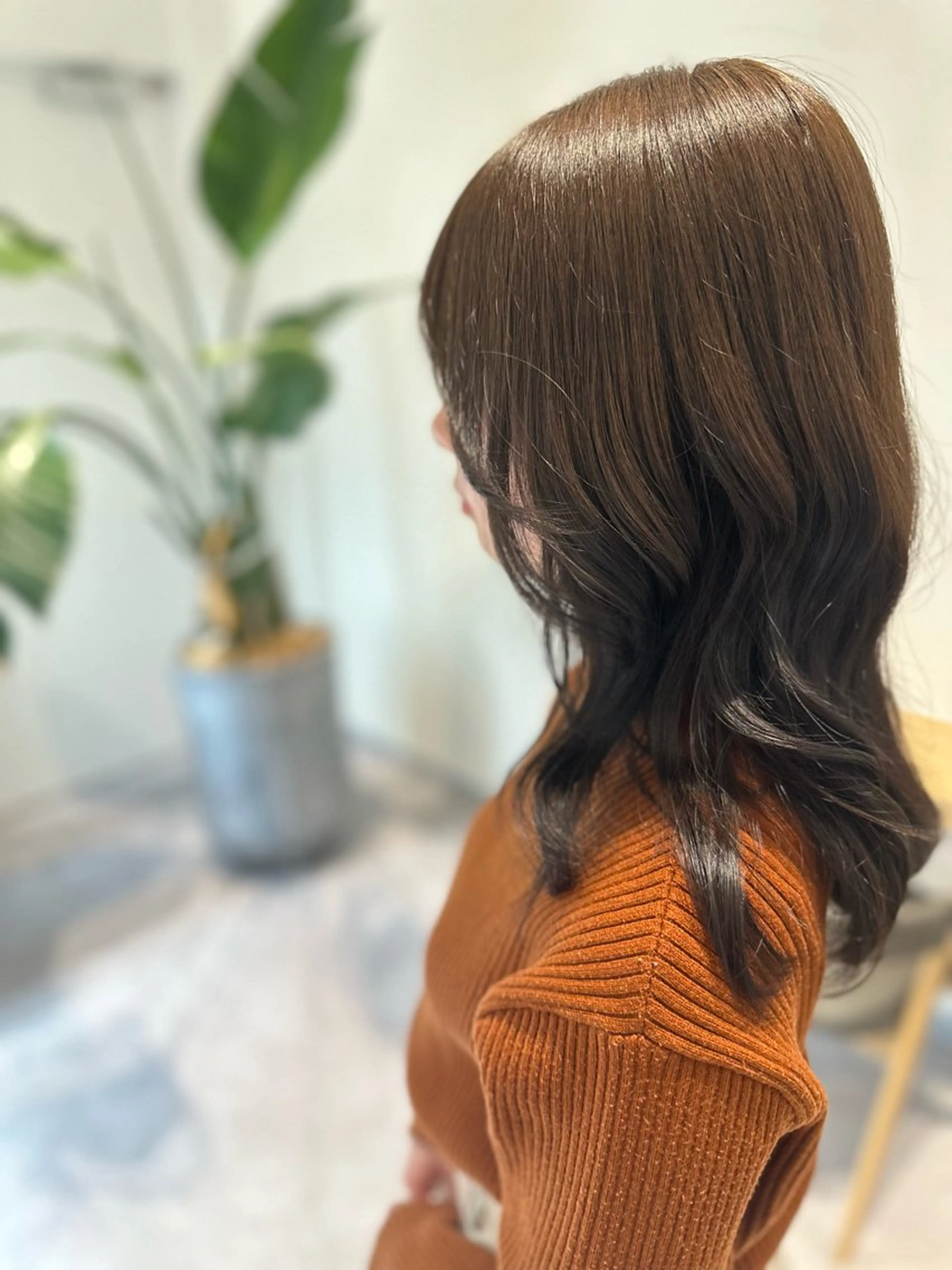 ミディアム カラー アッシュ ベージュカラー ブリーチ 癖毛改善縮毛矯正 /中山なかやまのヘアスタイル