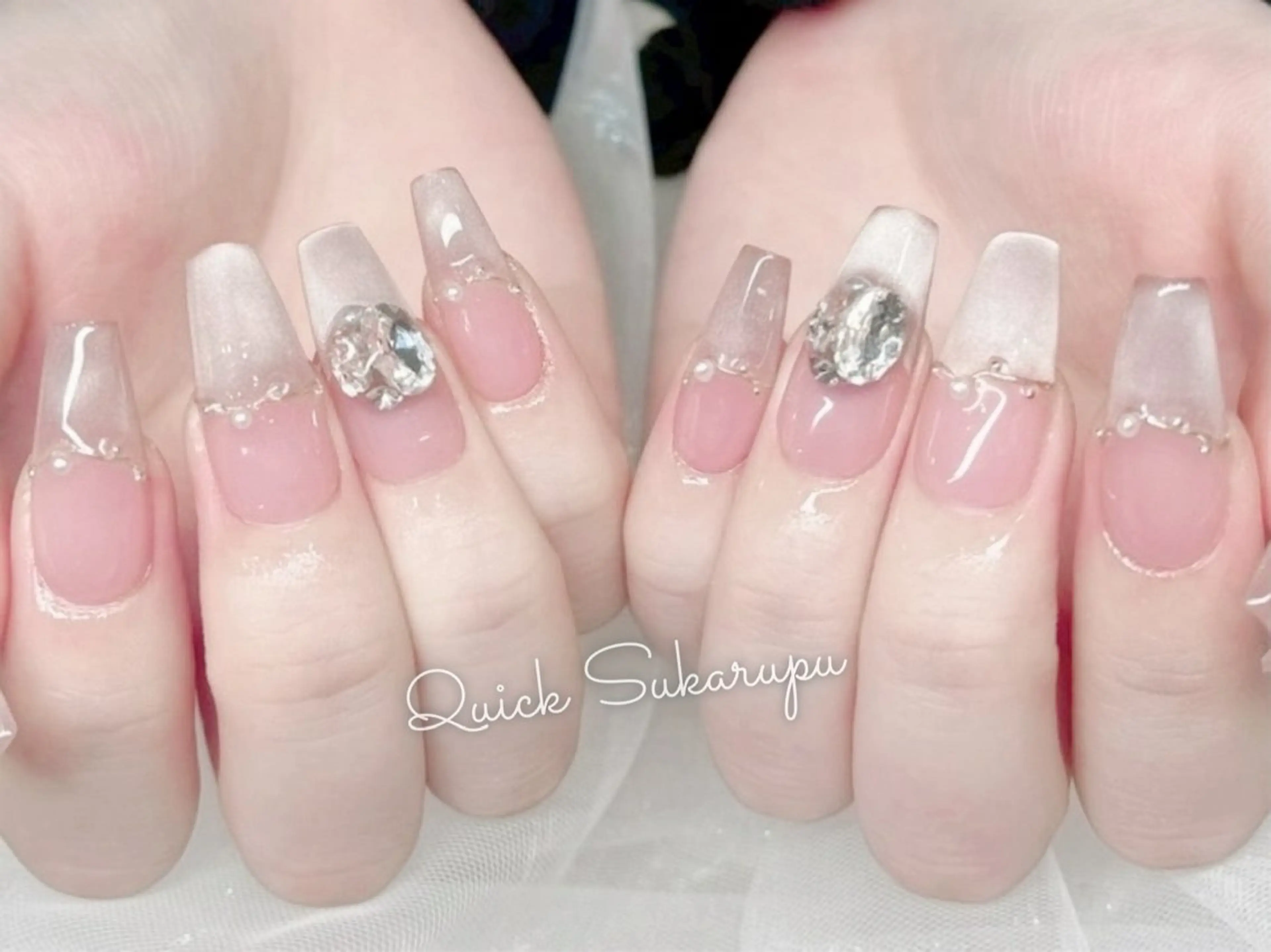 ロング Quick Sukarupu 高田馬場店所属・Quick Sukarupuのネイルデザイン