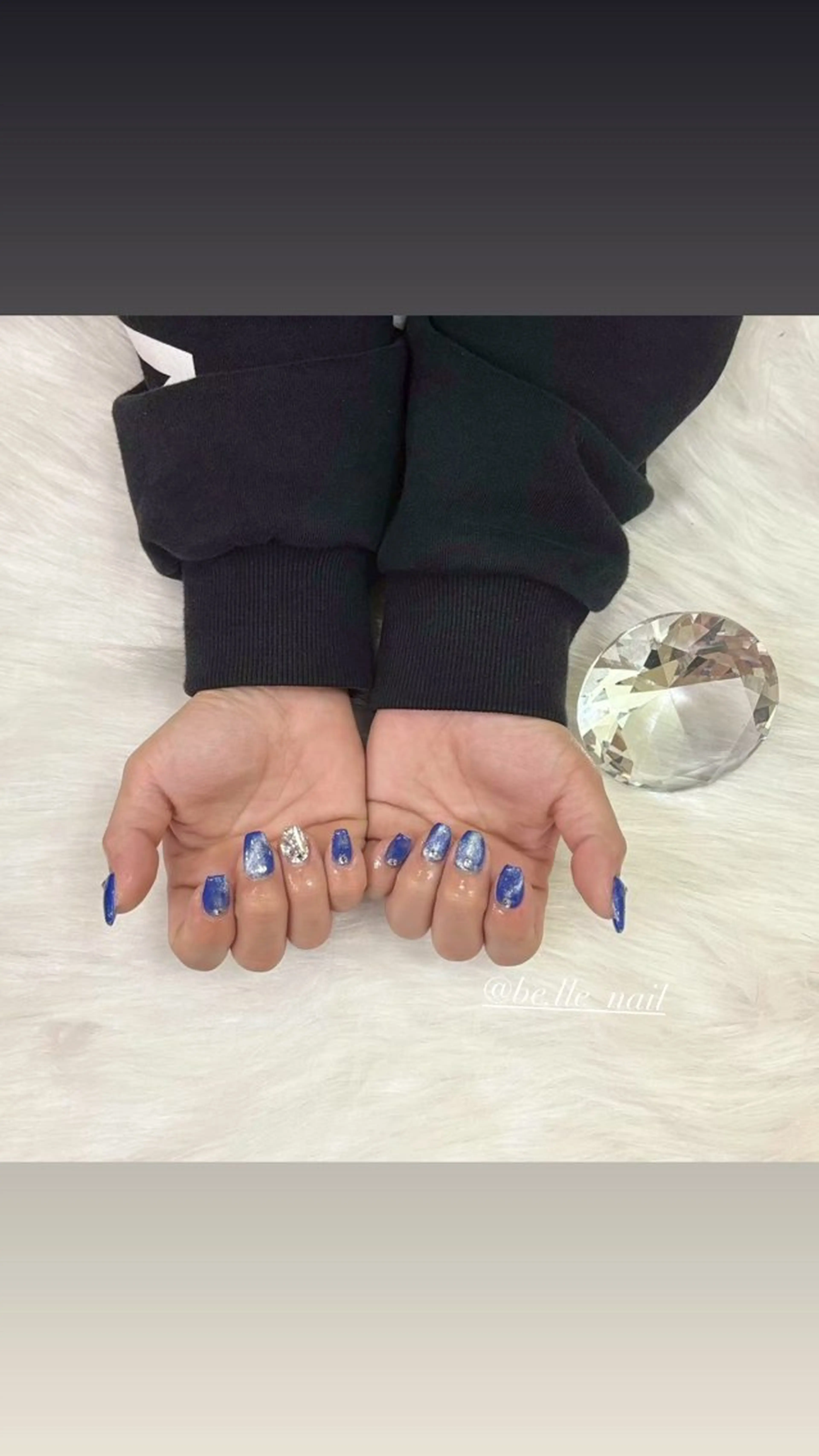 ネイル ブルー マグネットネイル ハンドネイル 憩い所属・Belle nailのネイルデザイン