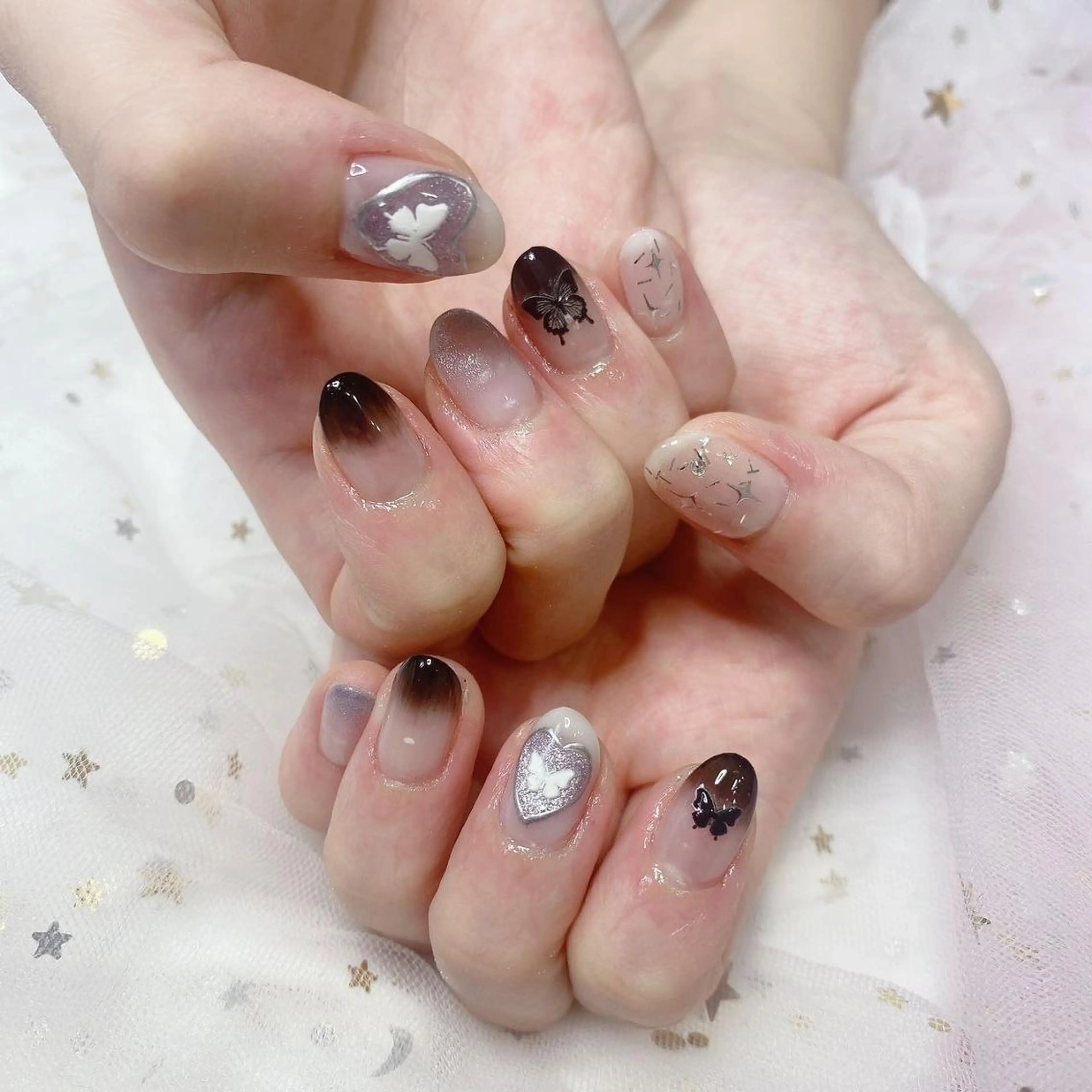 ネイル ジョリ En 💞🦋のネイルデザイン