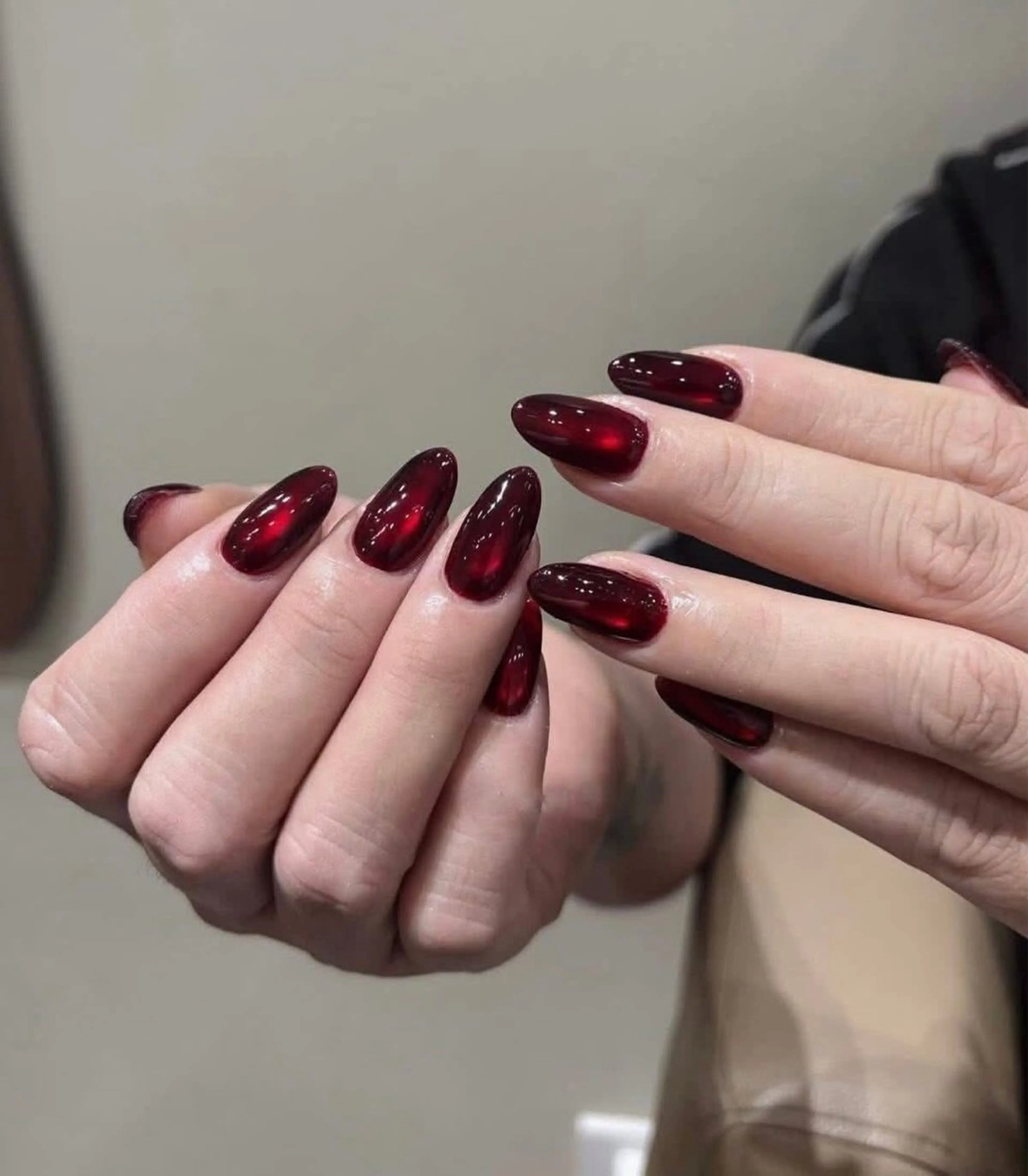 ネイル MQueen ネイルサロンのネイルデザイン