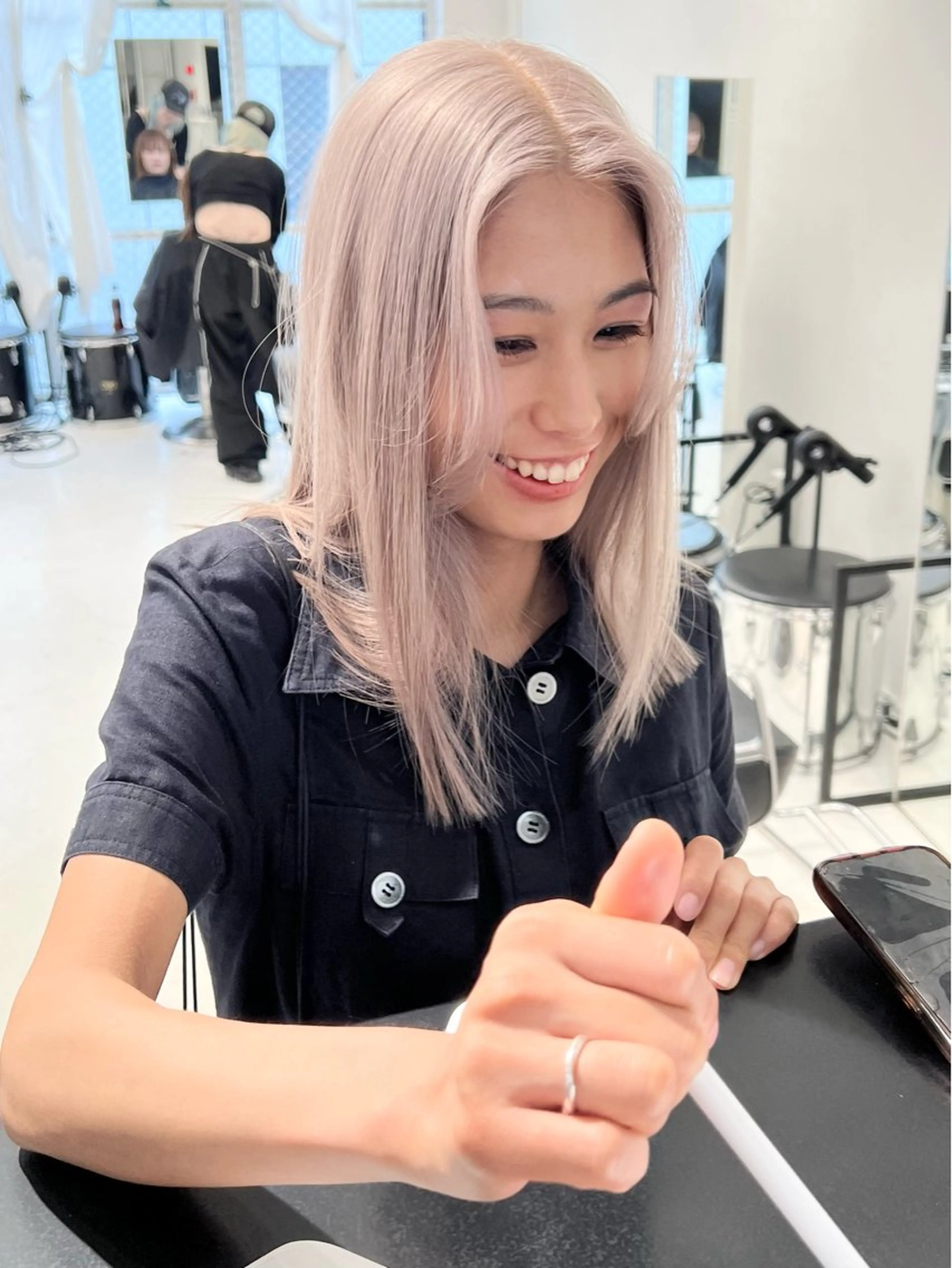 ミディアム カラー ヘアカラー トリートメント HARU//原宿🤍 リピート率NO.1のヘアスタイル