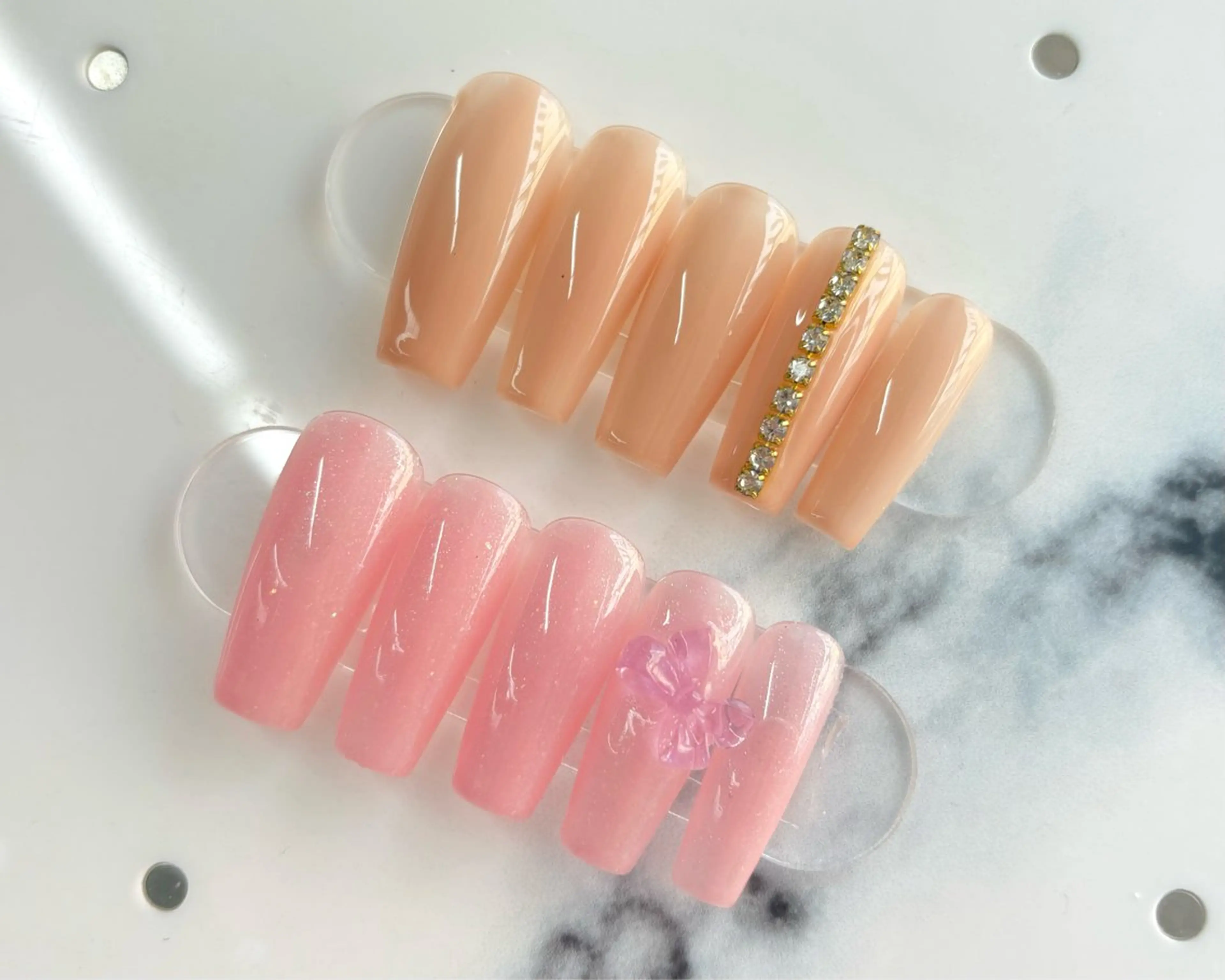 ネイル アカデミーサロン CALM　須藤のネイルデザイン