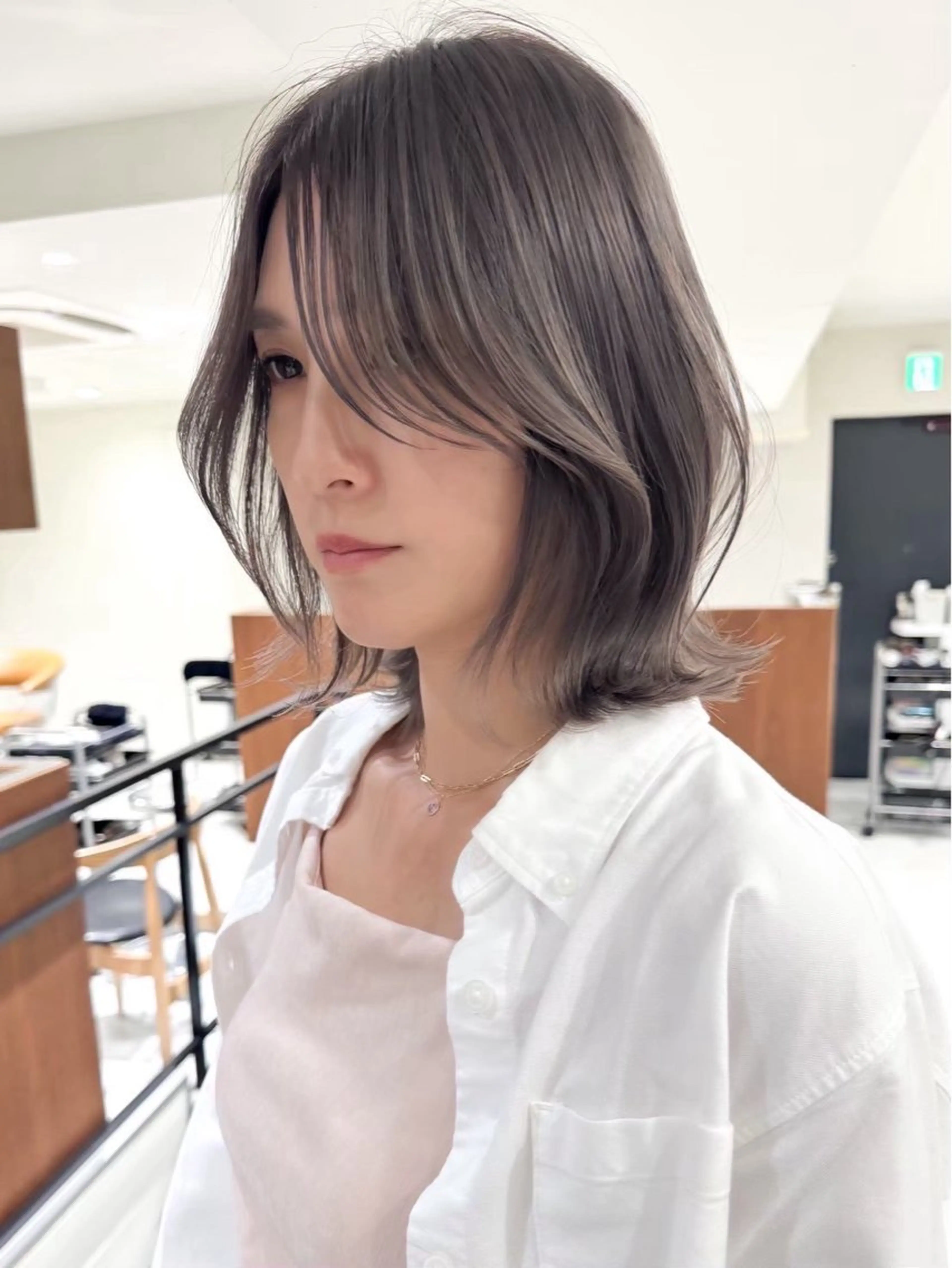 ミディアム ハイトーンボブ 💎凜💎のヘアスタイル