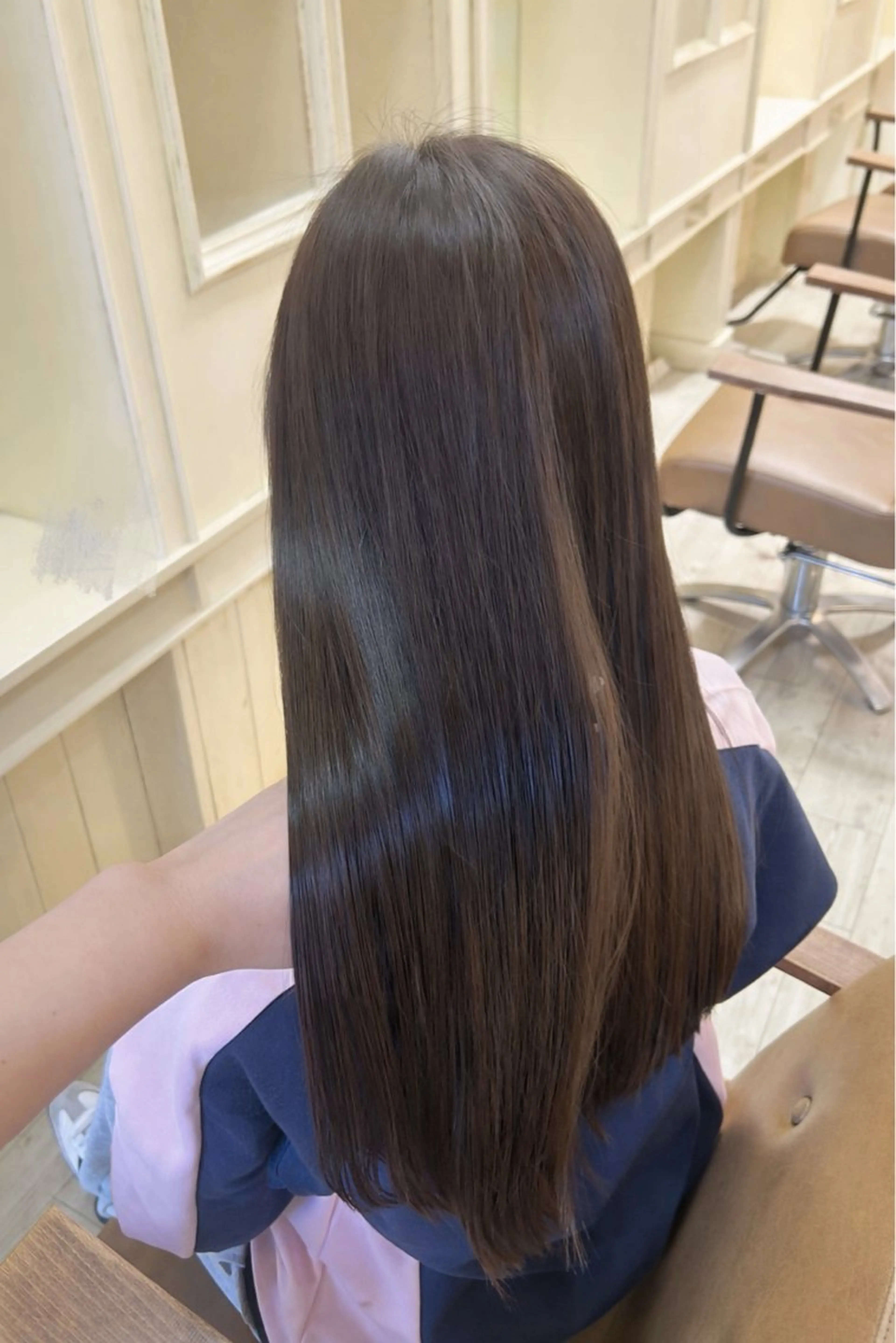 【暗すぎない透明感カラー】ブリーチなしWカラーの写真