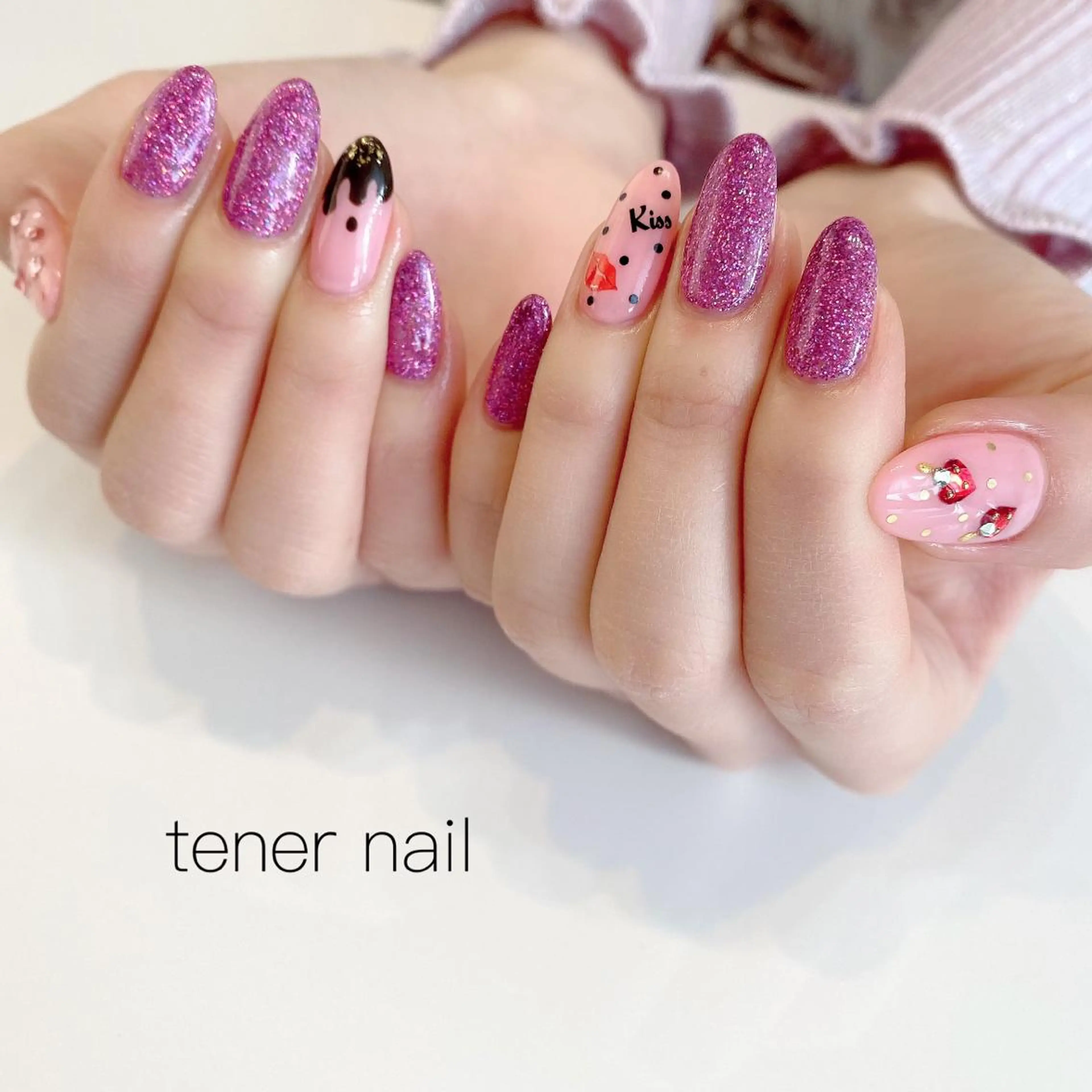 ネイル バレンタイン テネルネイル tener nailのネイルデザイン