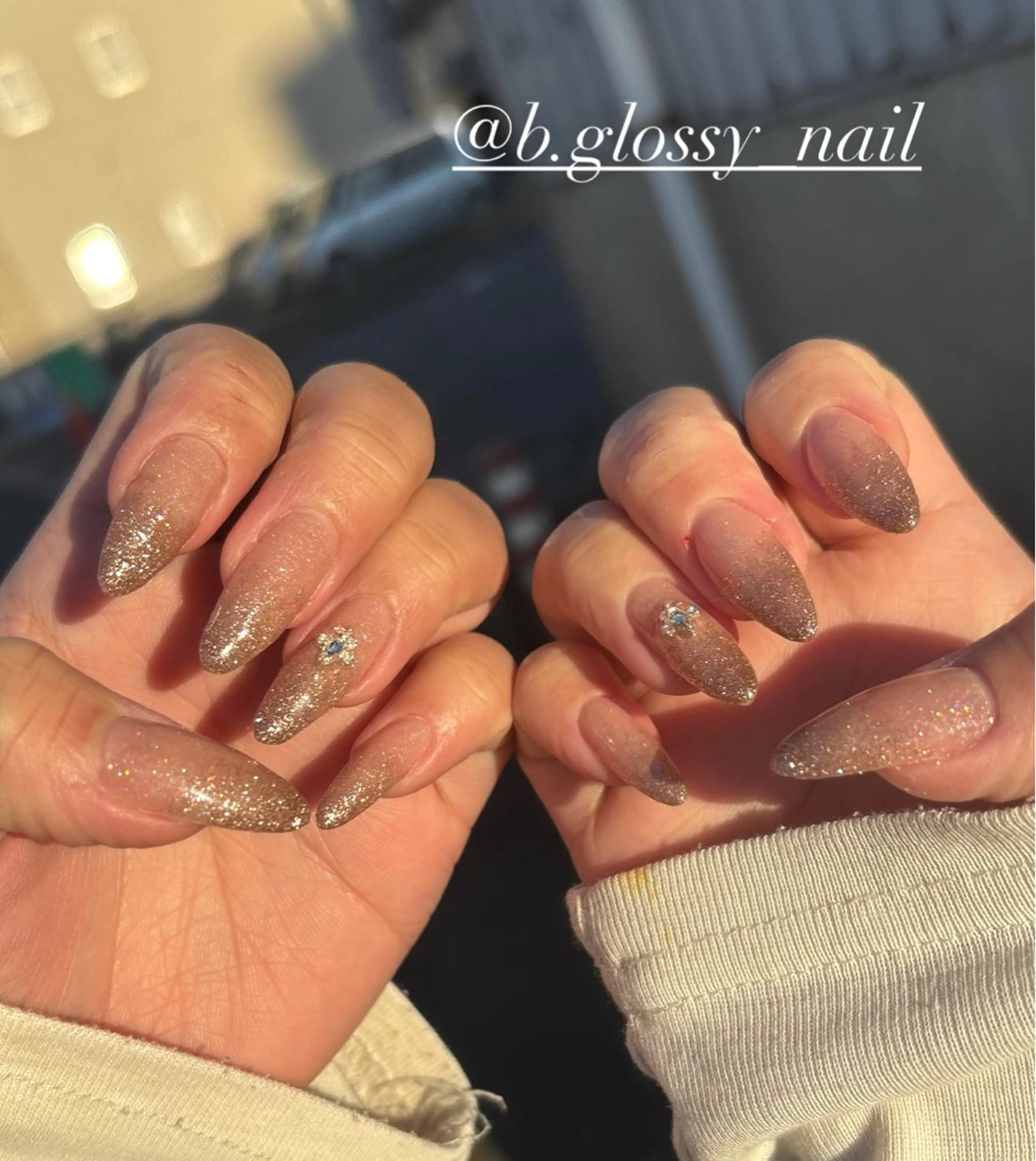 ネイル ハンドネイル フットネイル ビューティーサロン B.glossyのネイルデザイン