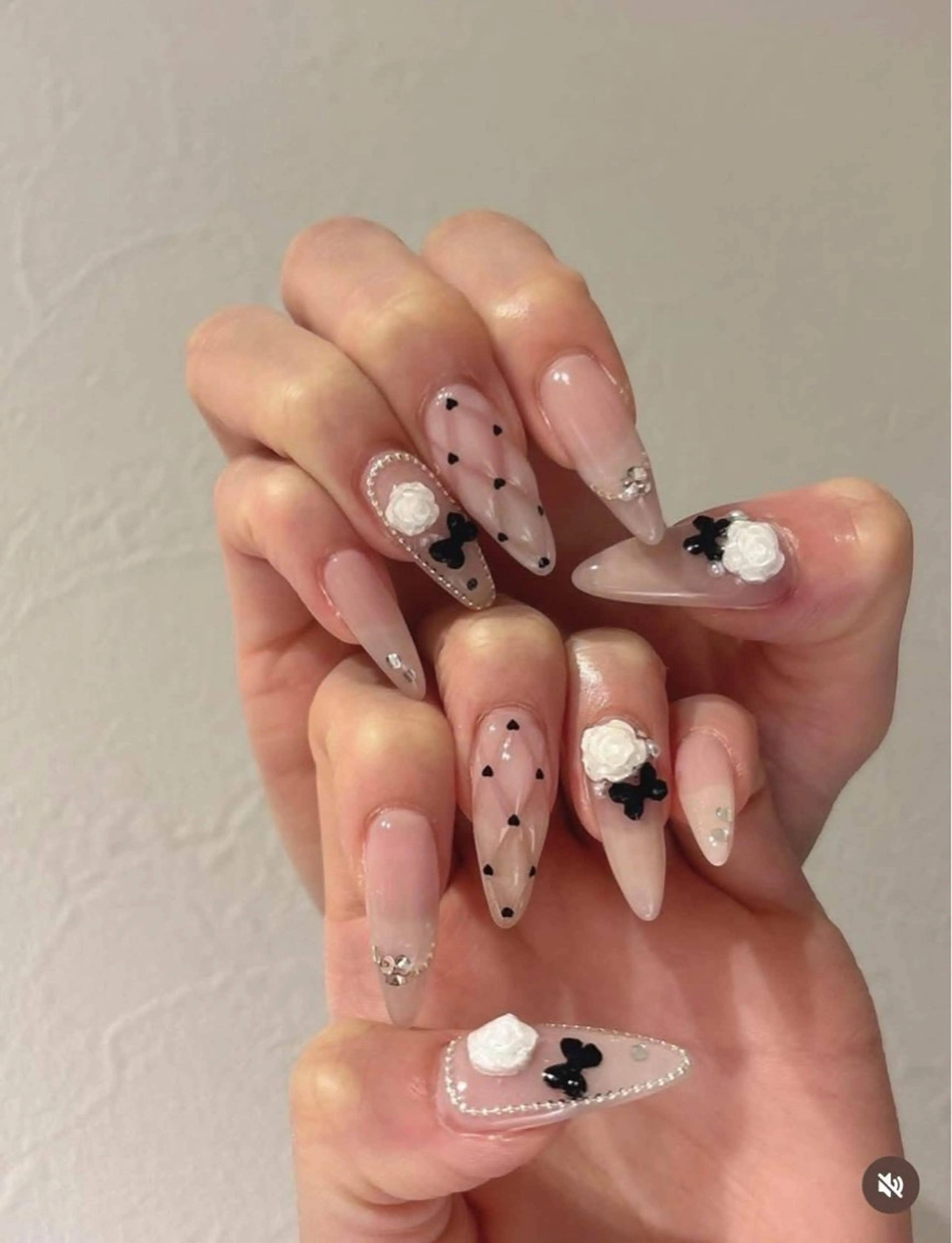 ネイル 長さ出し フットネイル ジェルネイル 韓国ネイル マグネットネイル ハンドネイル YMT NailStudioのネイルデザイン