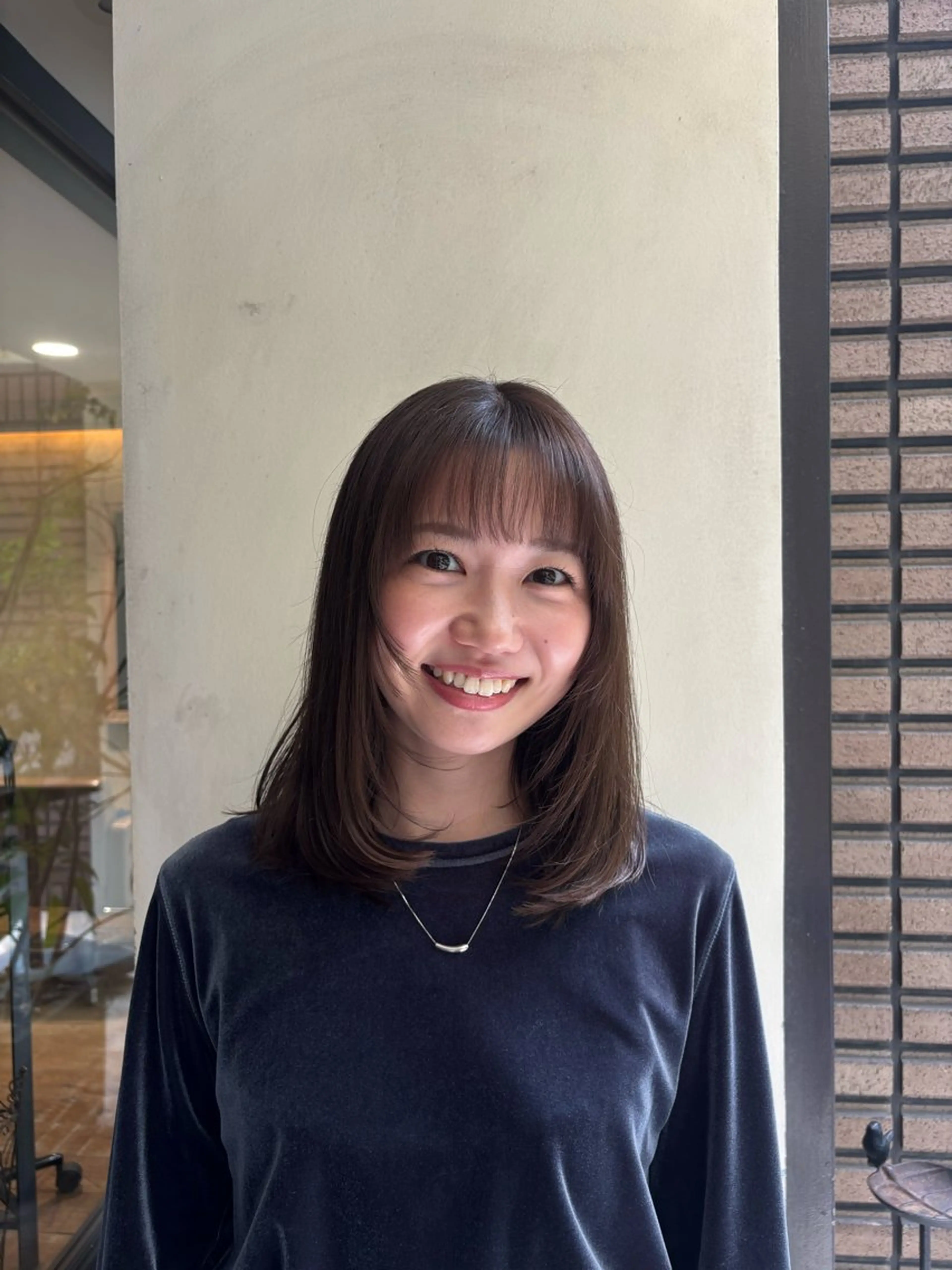 ミディアム レイヤーカット hinano/ 梅田 カットモデルのヘアスタイル