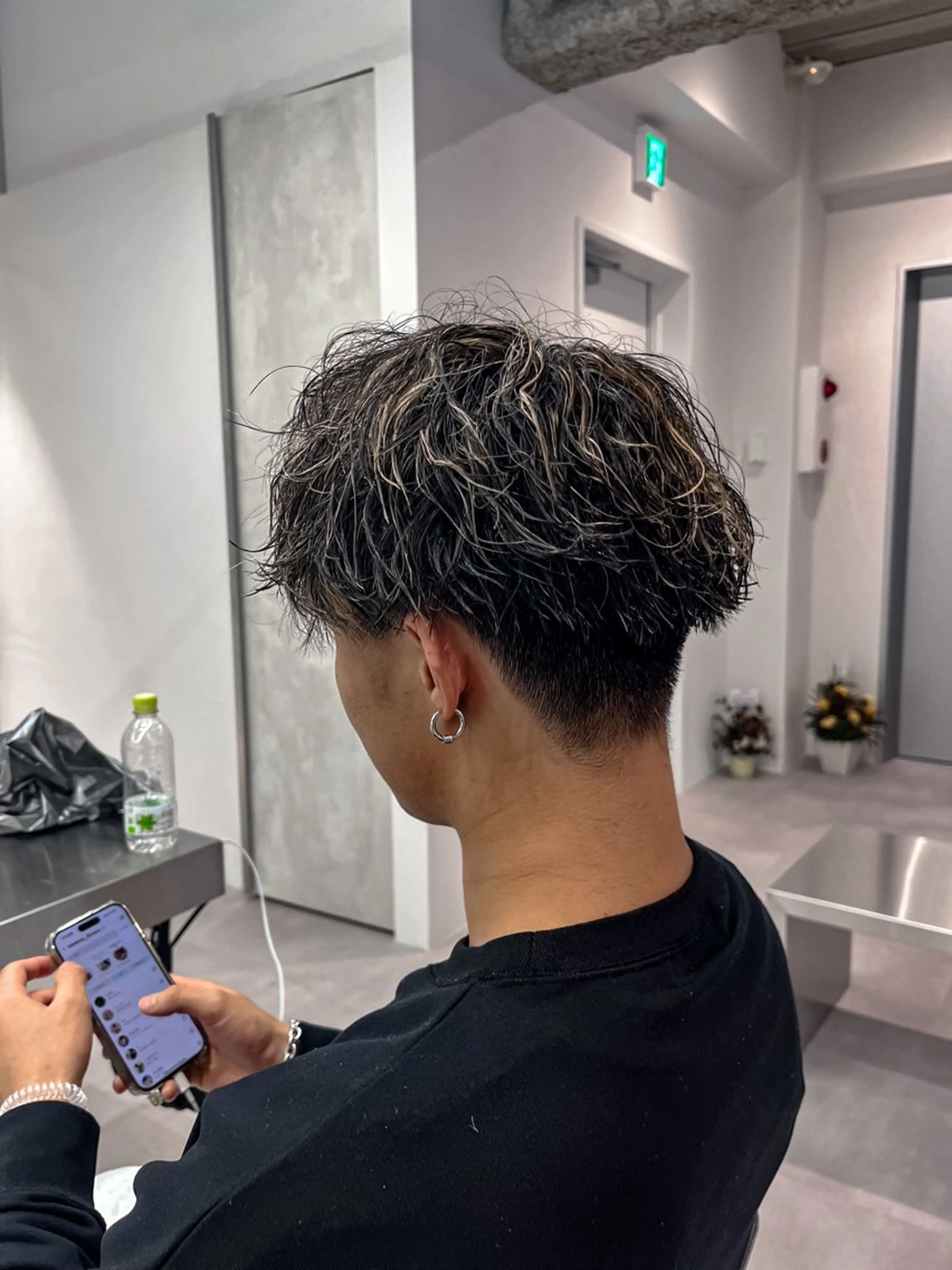 ショート パーマ メンズ ⚡メンズパーマフ ェードカットTomyのヘアスタイル