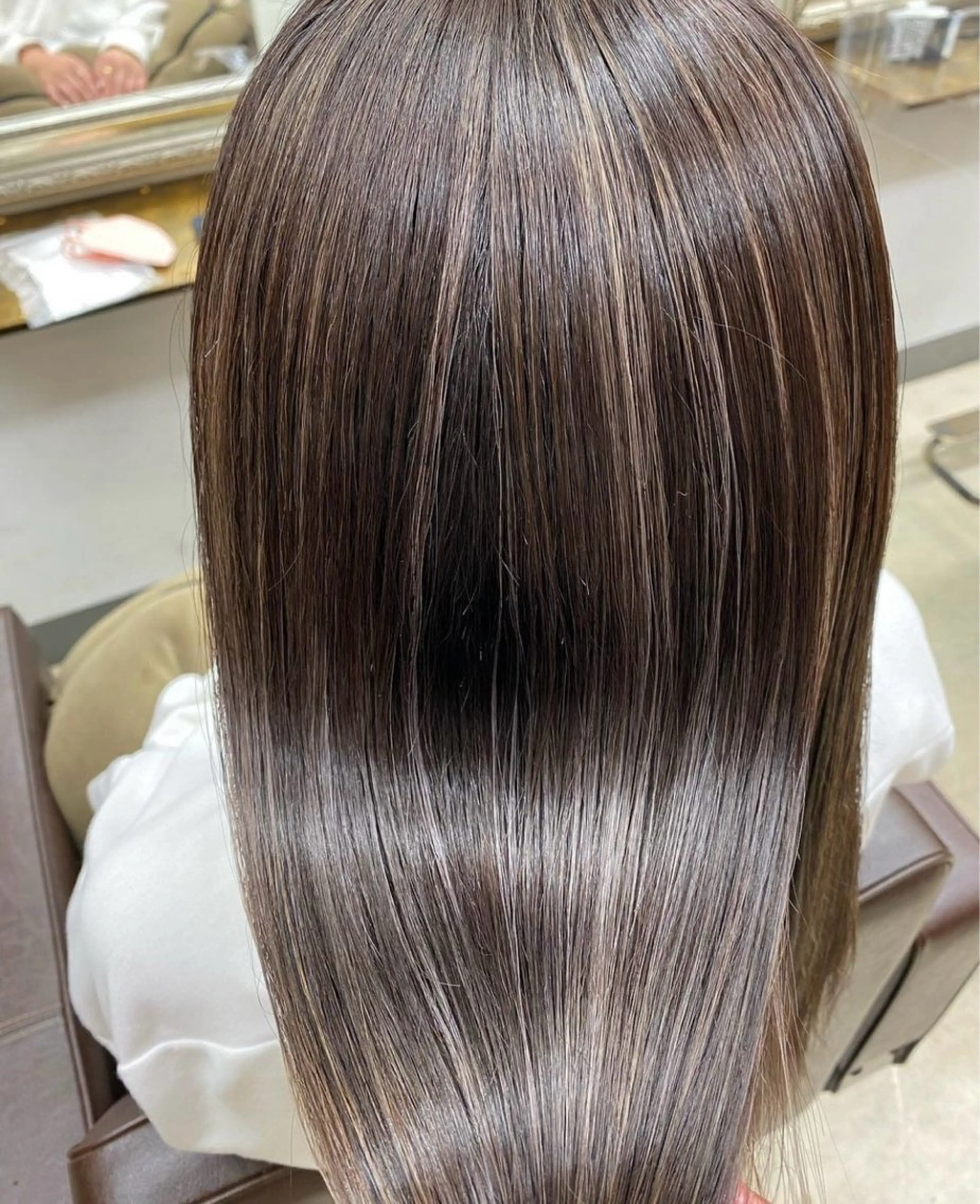 ロング カラー ハイライトカラー ハイライト ヘアカラー Crescere所属・小島 凜のヘアスタイル