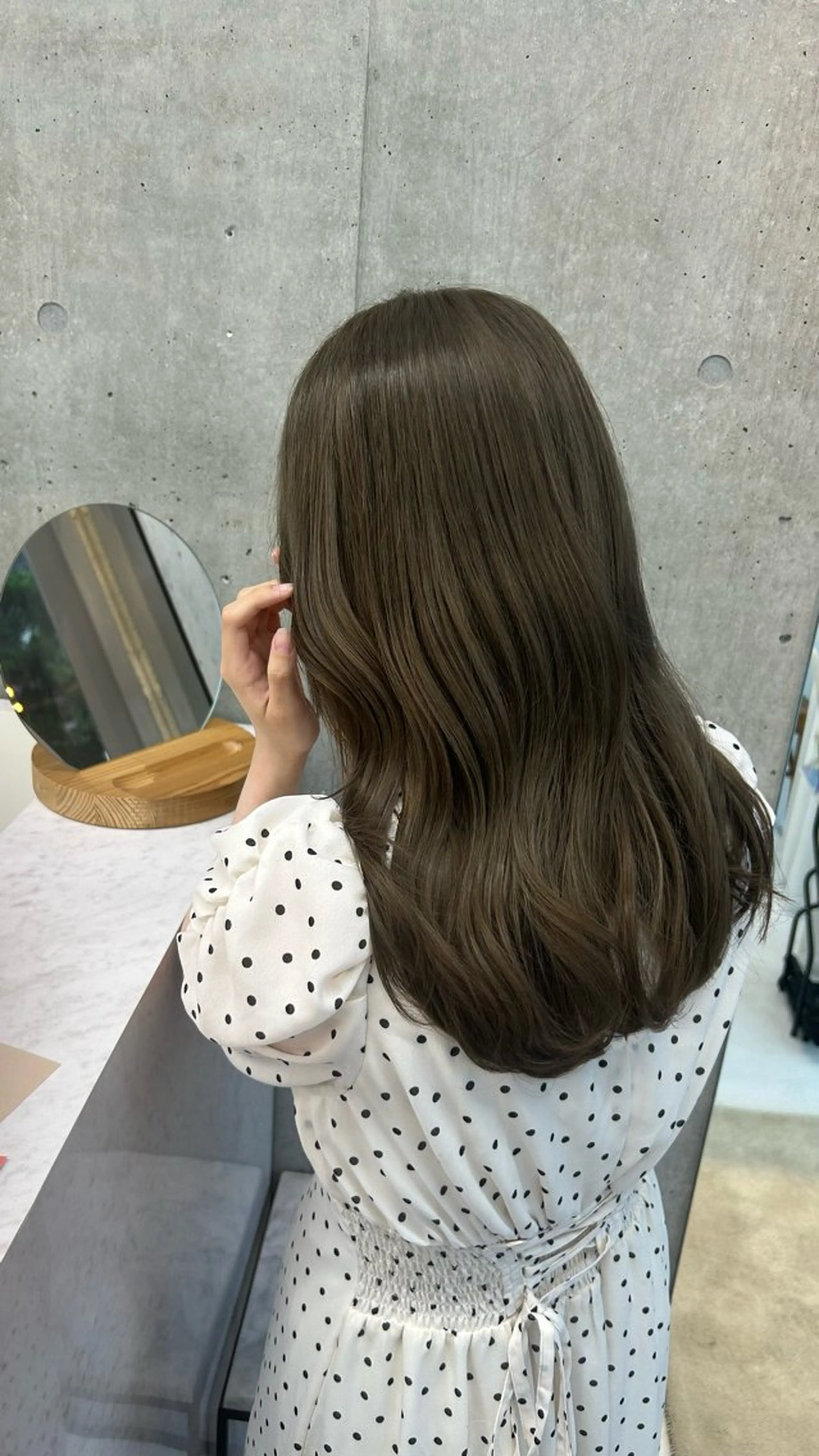 セミロング ヘアカラー トリートメント LOE Yuuka/42🩵のヘアスタイル