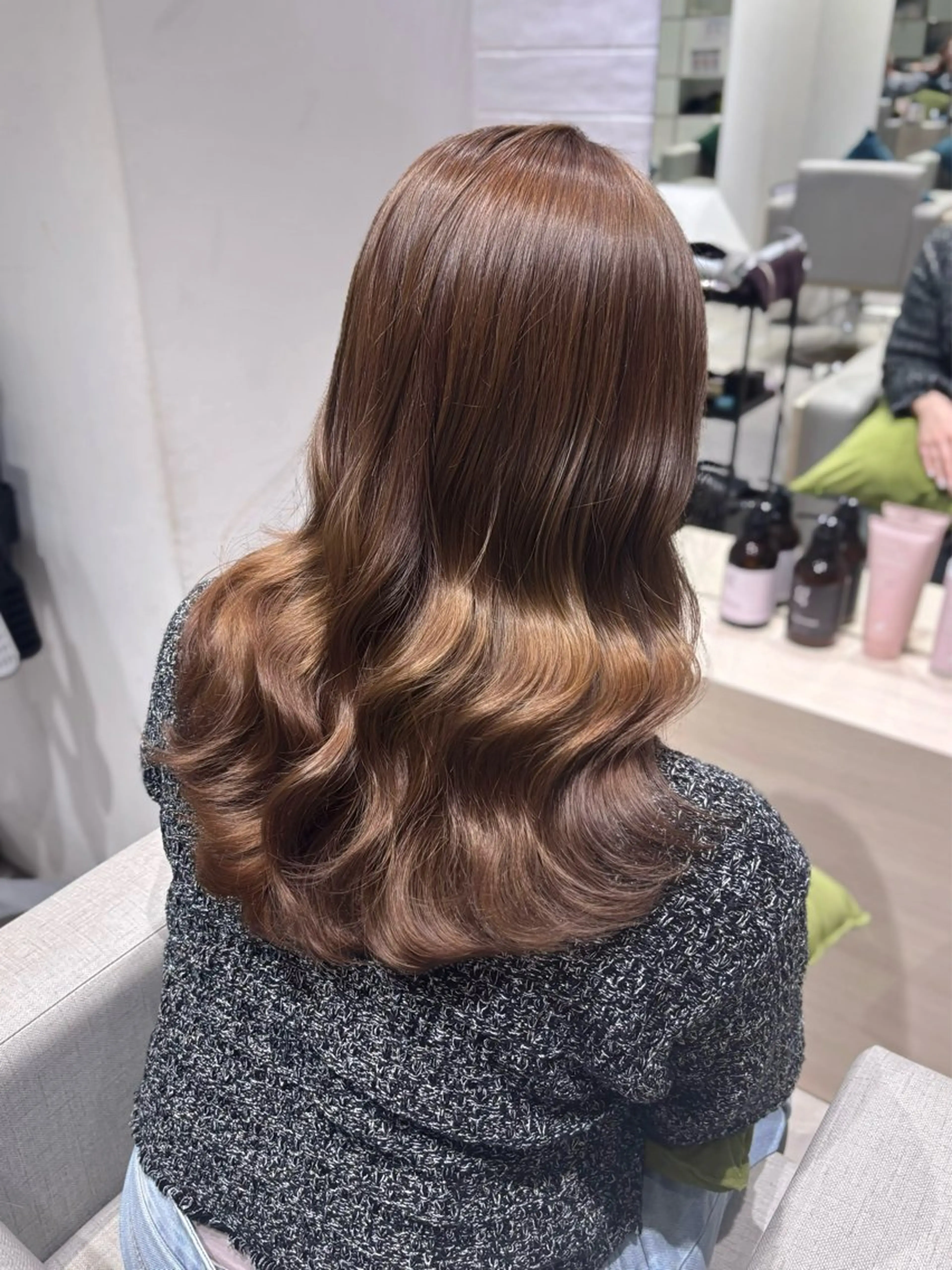 セミロング カラー ヘアアレンジ ブリーチ ブラウンカラー ブリーチなしカラー 韓国風ヘア レイヤーカット ヘアカラー トリートメント 銀座/韓国レイヤー/ 艶カラー🍓原田侑依のヘアスタイル