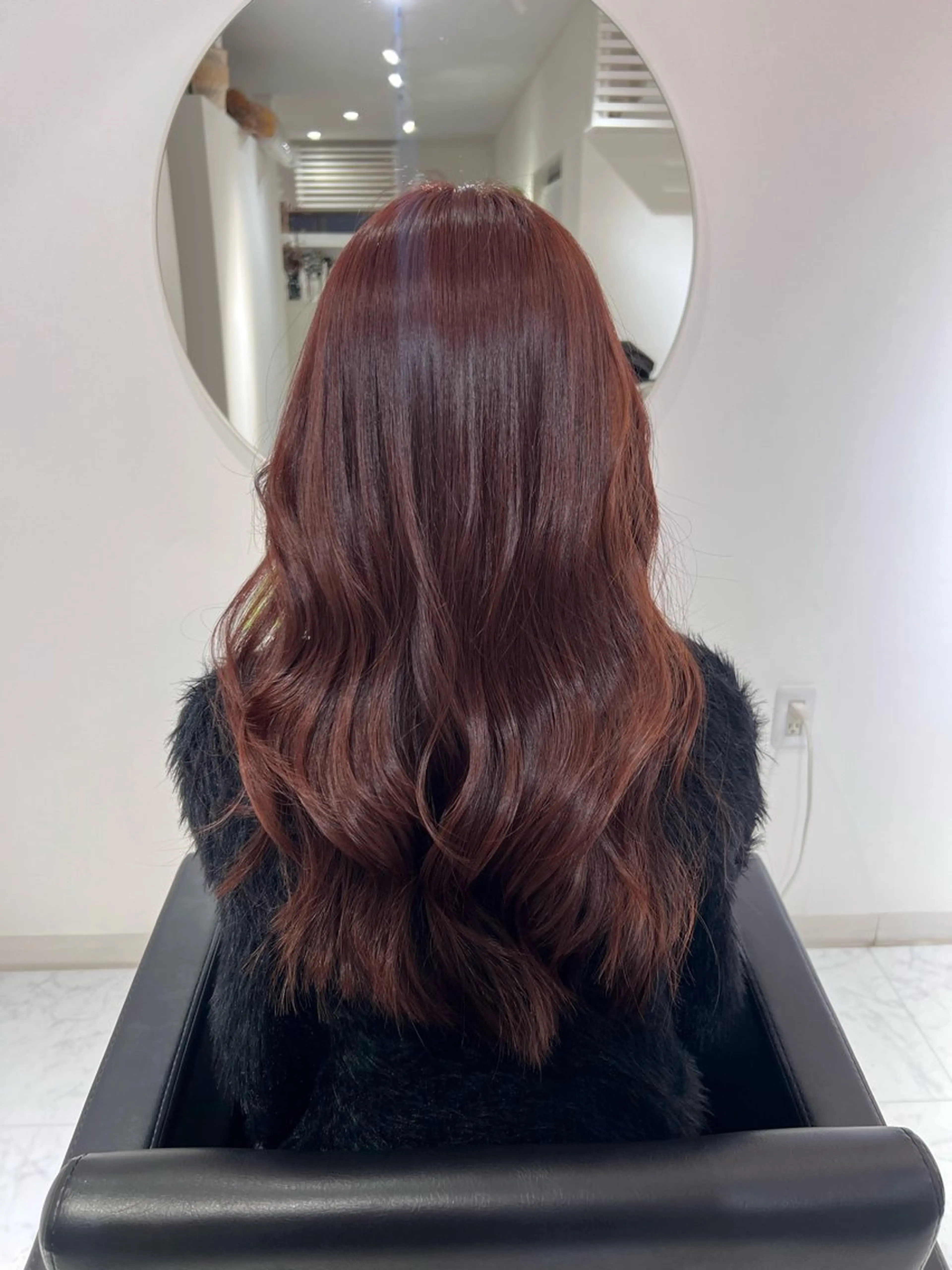 ロング カラー ブリーチ ブリーチなしカラー レイヤーカット ロング 【ミルメルシー】 HARUKAのヘアスタイル