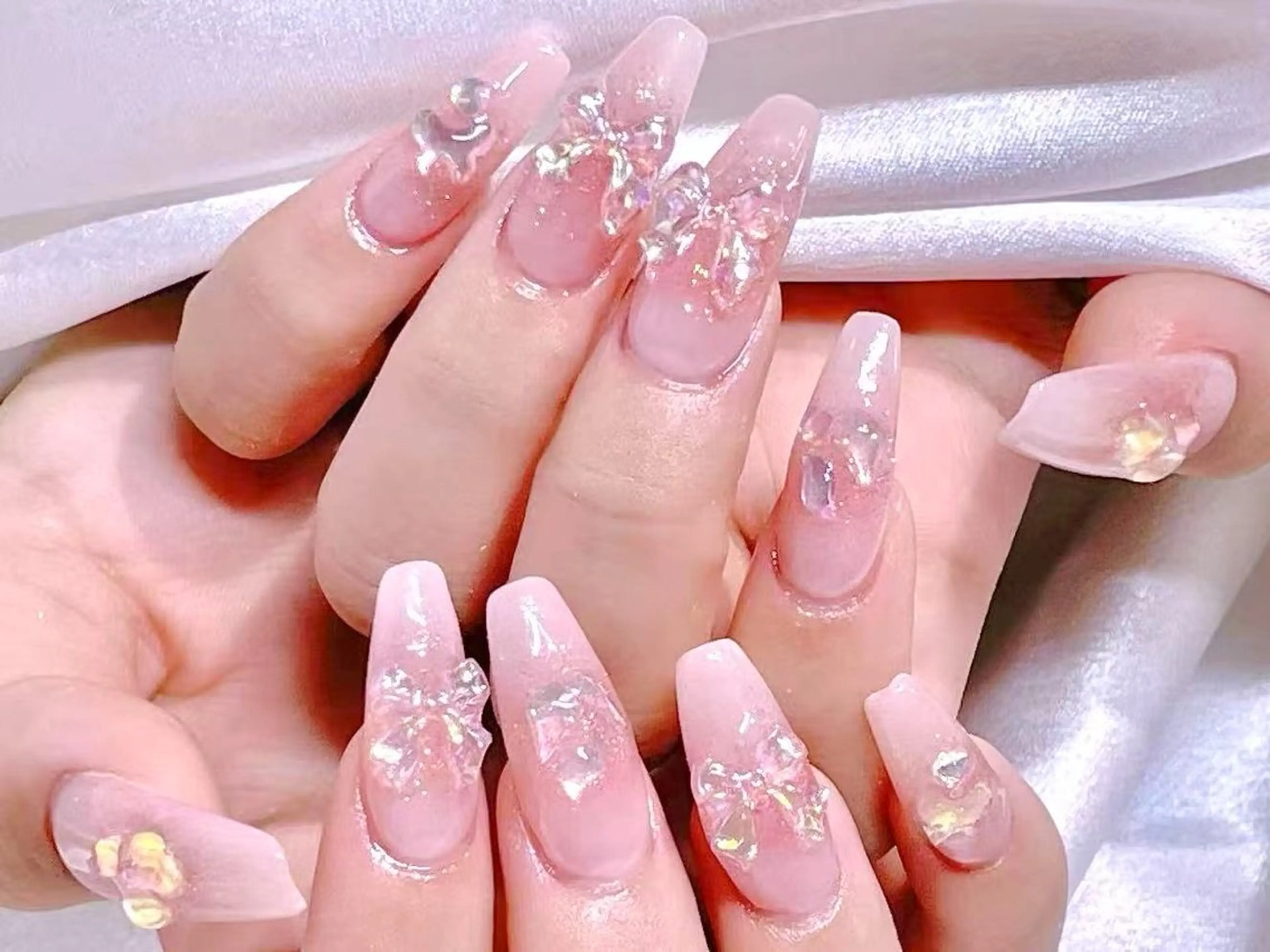 ネイル ハンドネイル ハンドケア リン リンのネイルデザイン