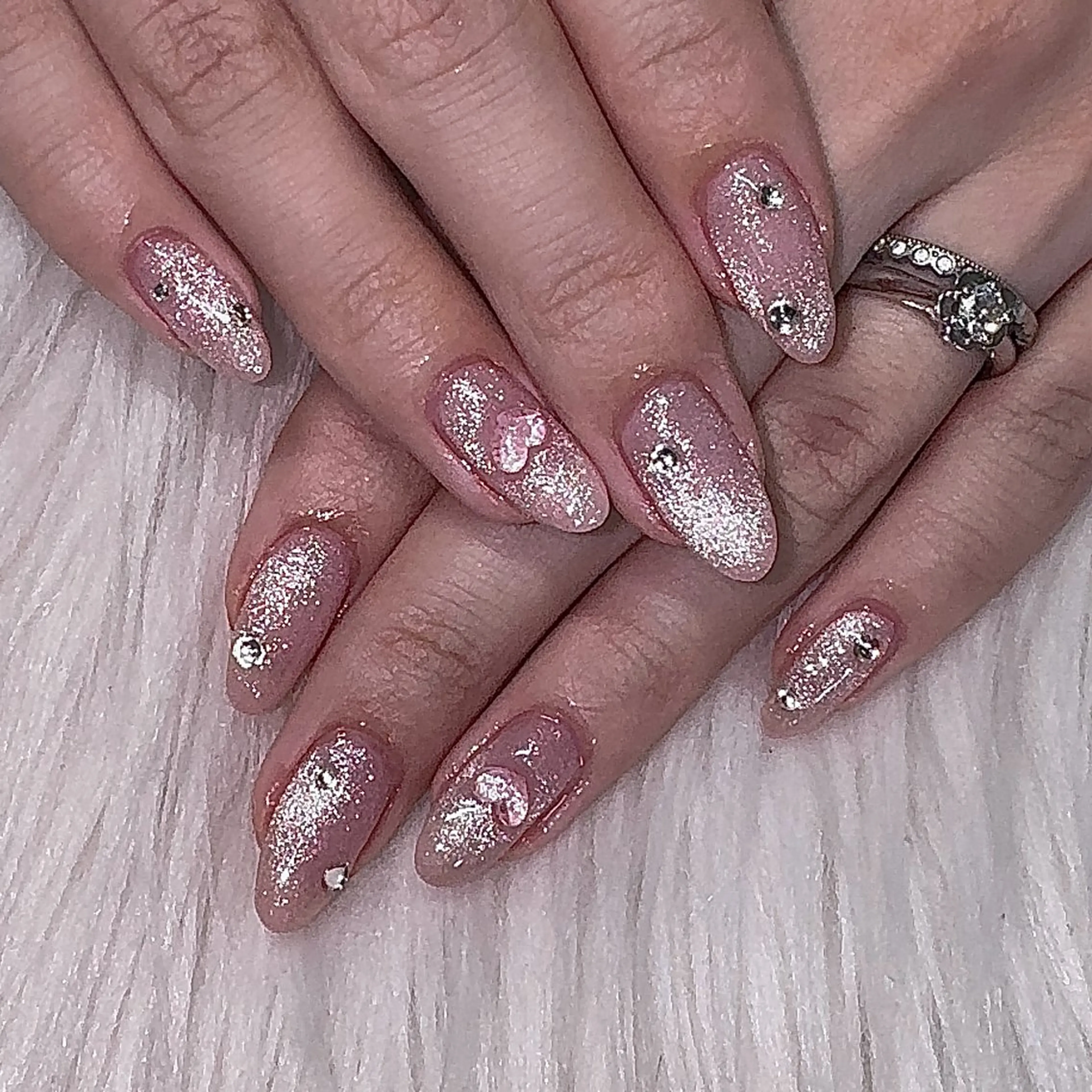 ネイル ハンドネイル 黒川 実祐のネイルデザイン