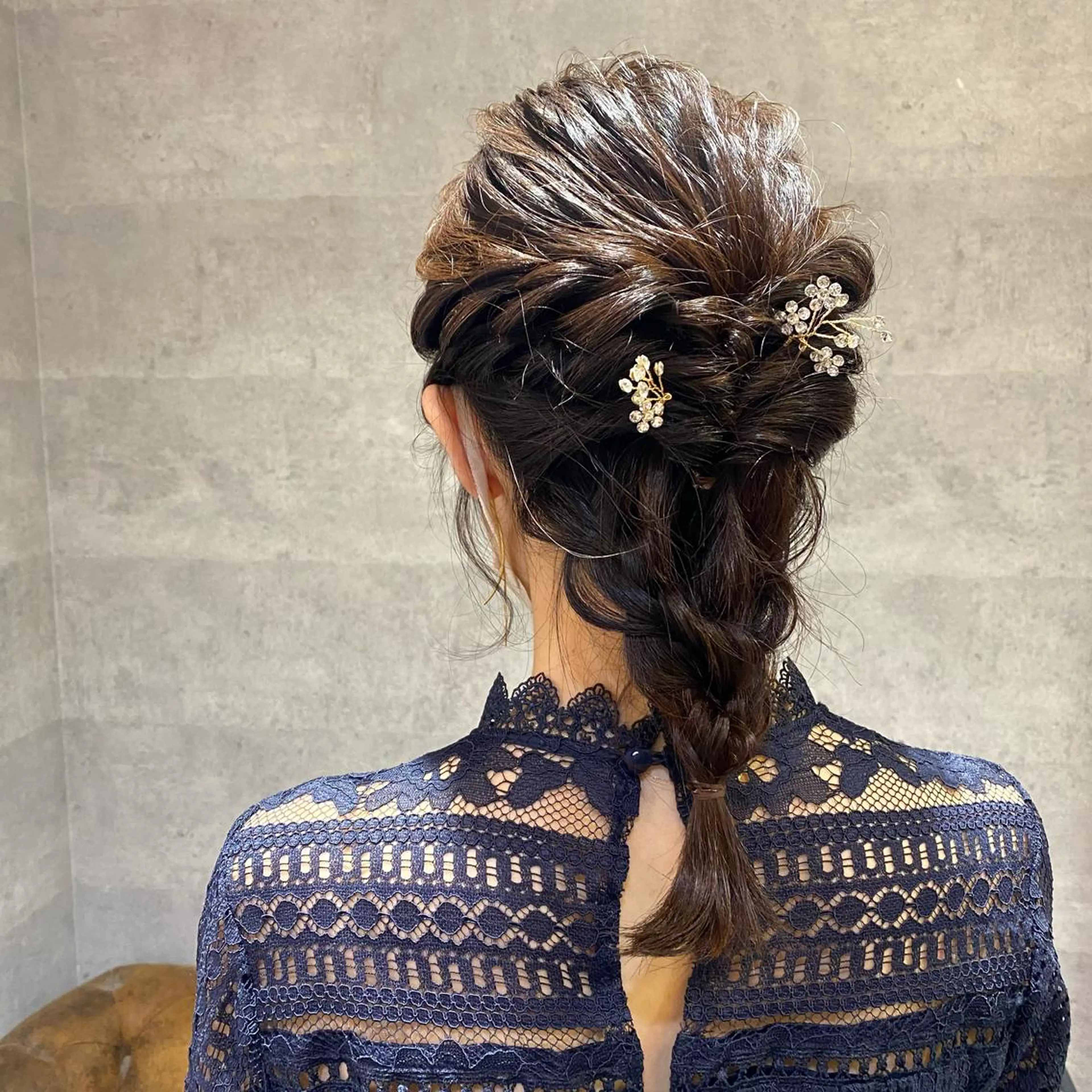 ロング ヘアアレンジ 𝑺𝒂𝒌𝒊 🩶マンツーマン施術のヘアスタイル