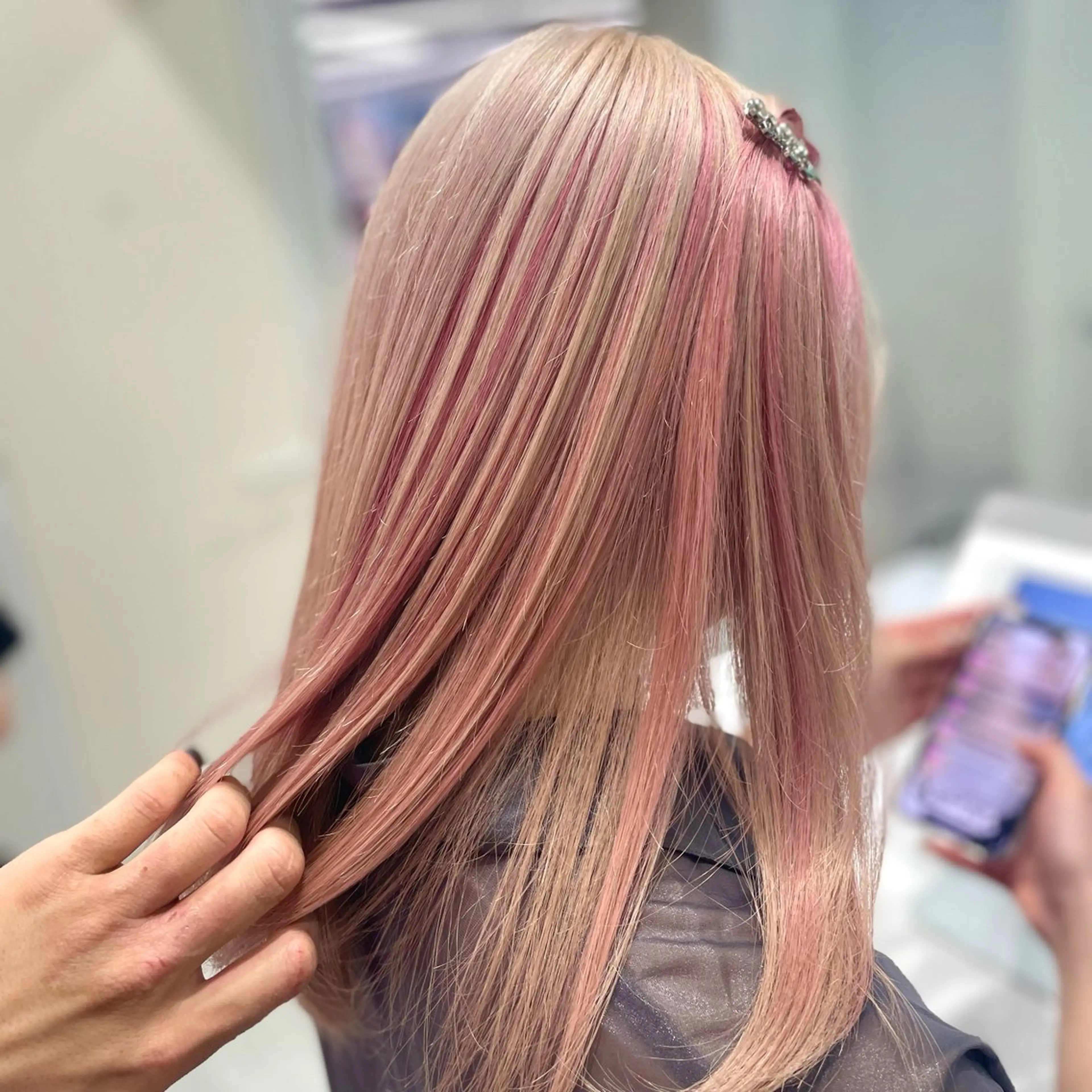 カラー ️🩷ハイトーン特化 RYUGA️🩵のヘアスタイル