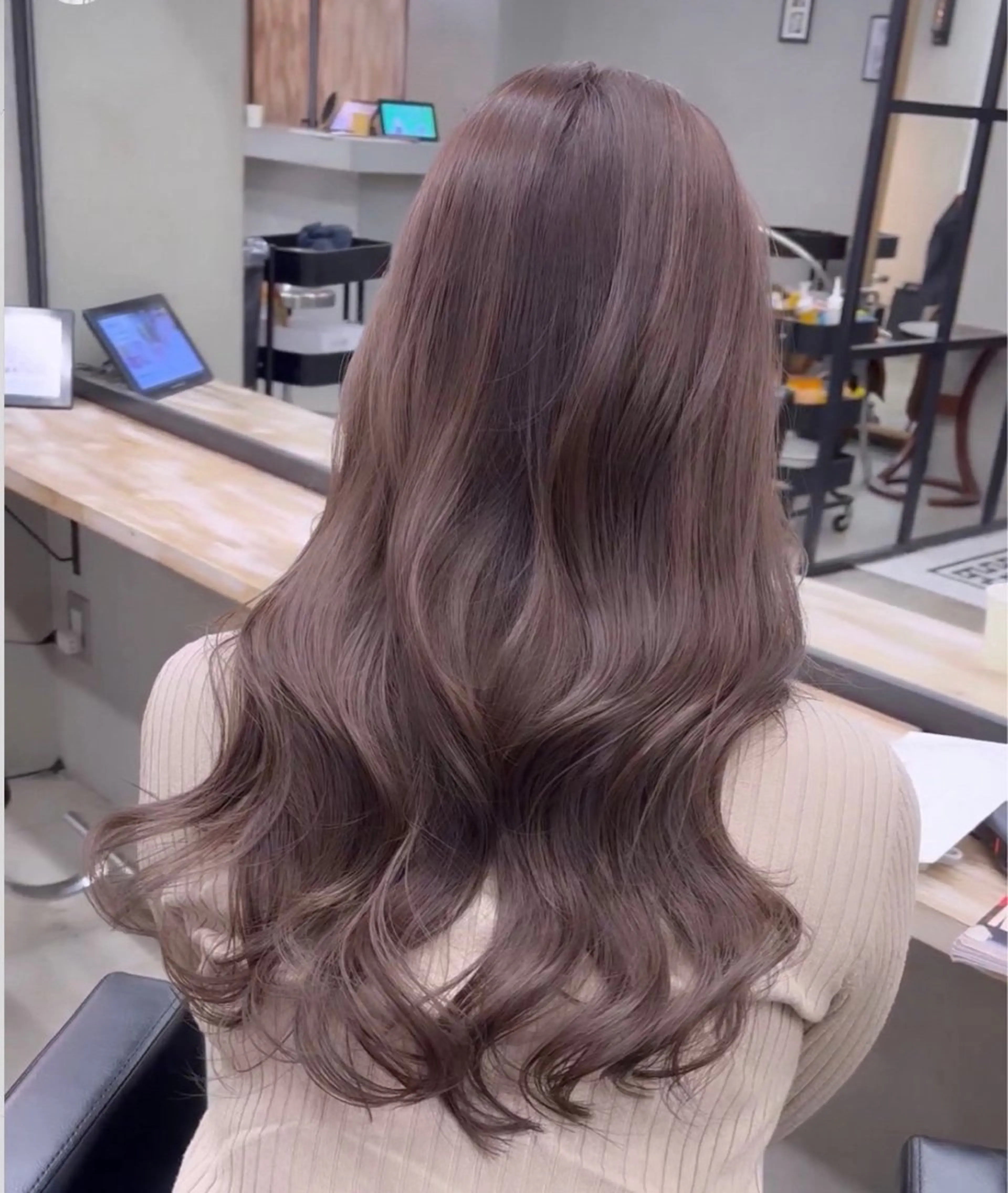 ロング カラー 🎨デザイン🥇 美髪・艶髪　日暮千敬のヘアスタイル