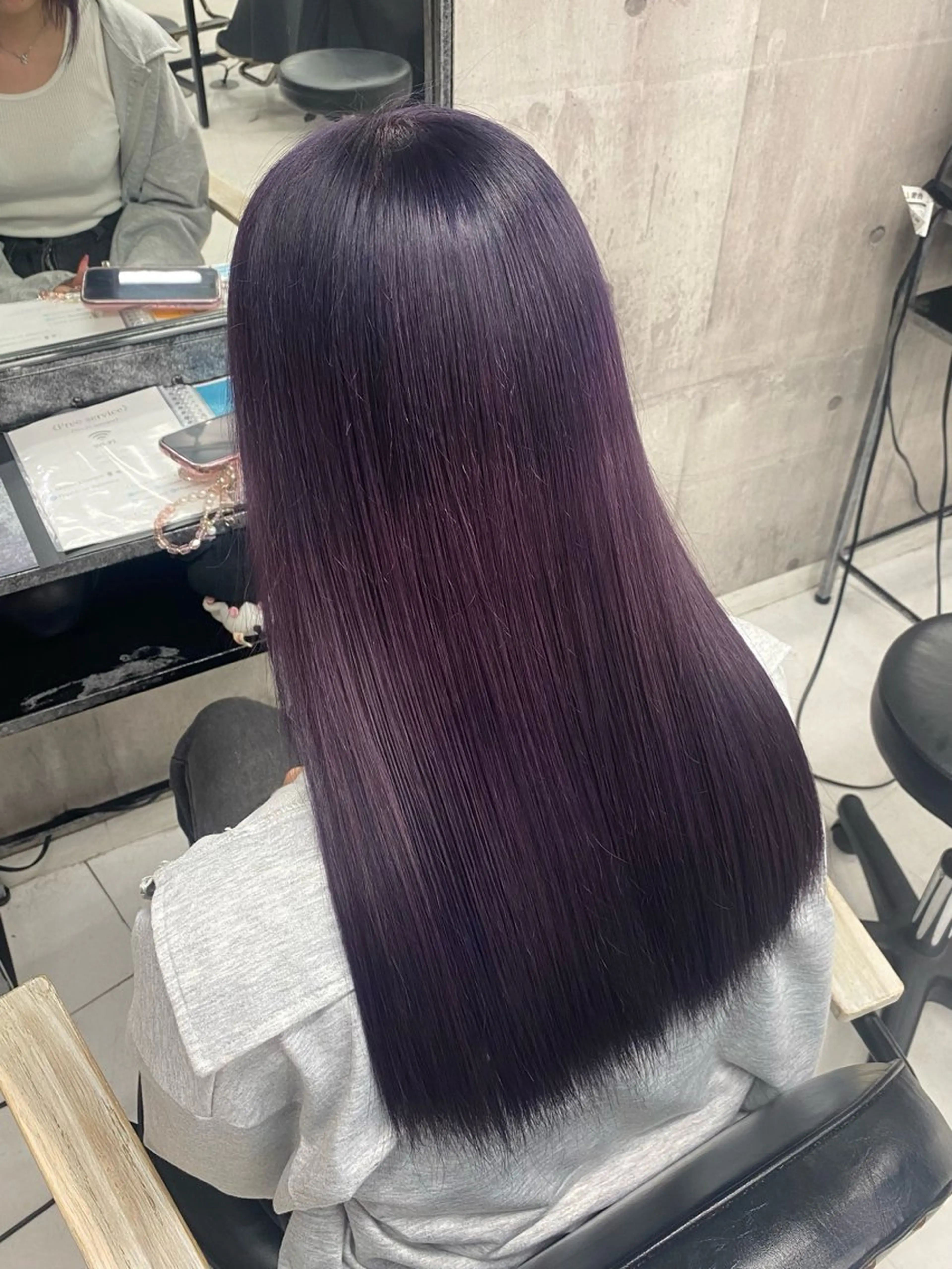 セミロング カラー パーマ ヘアアレンジ メンズ キッズ ヘアカラー トリートメント レイヤー×ハイトーン / mihana🪐のヘアスタイル