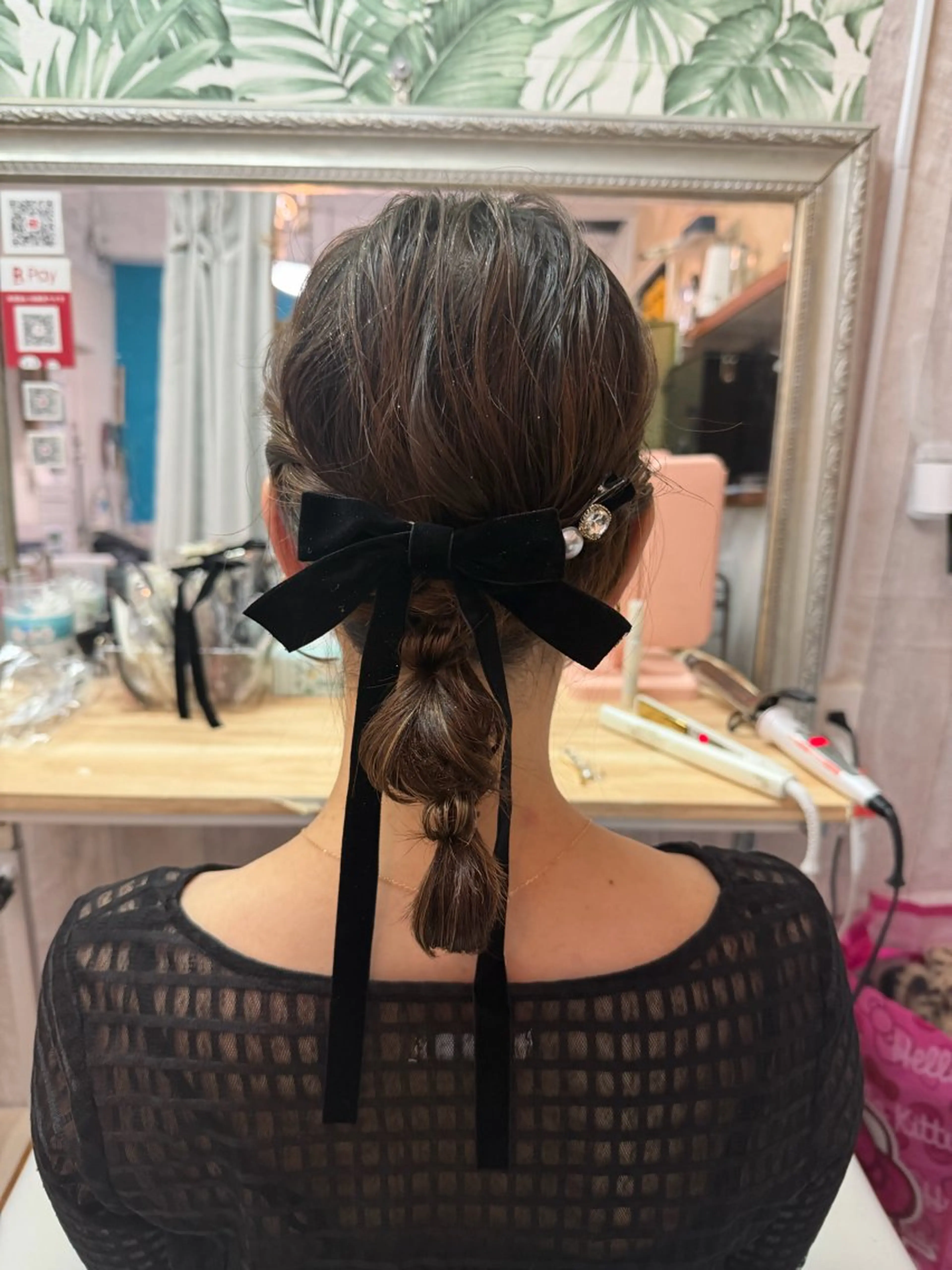 ミディアム ヘアセット 川本 葵のヘアスタイル