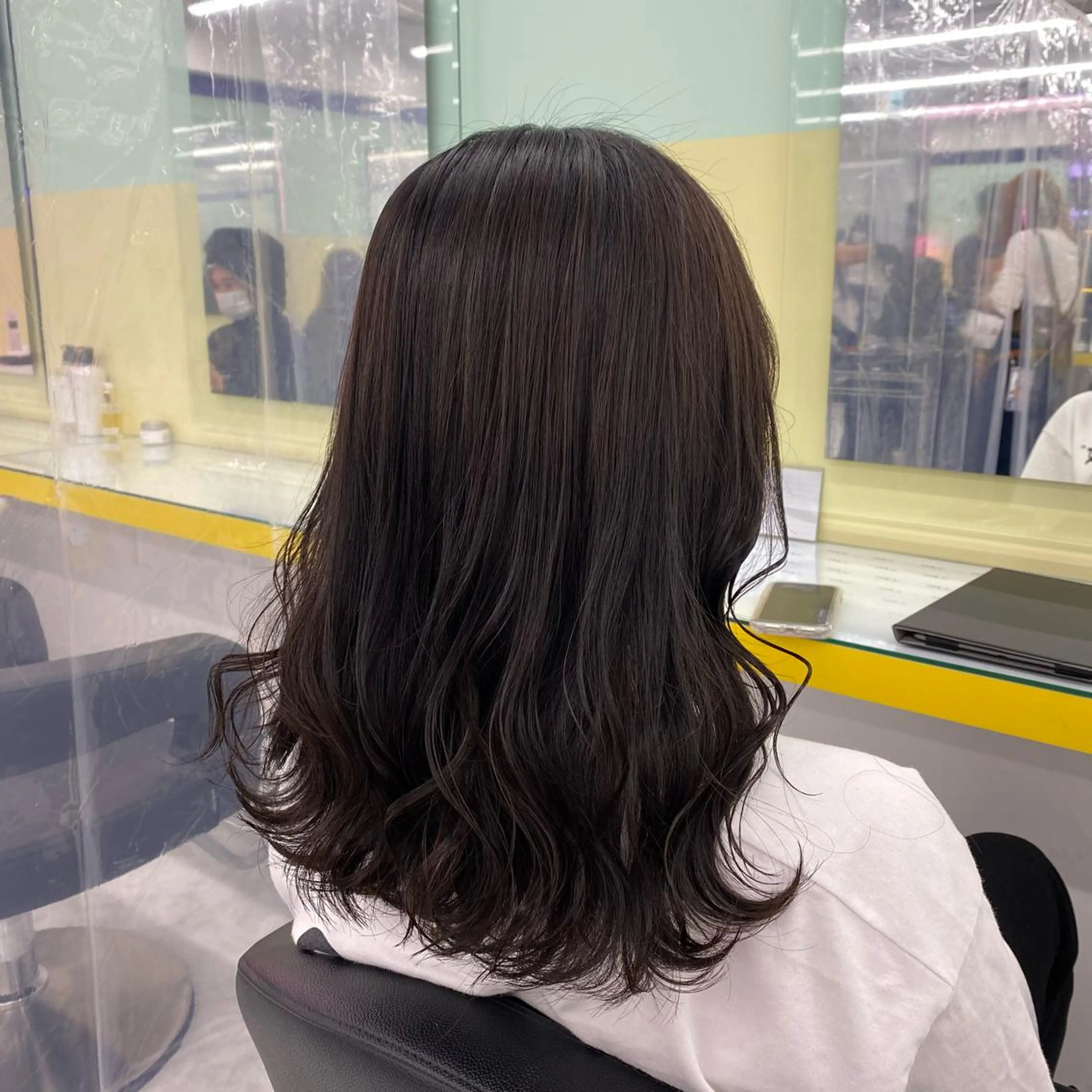 セミロング カラー ヘアアレンジ カット ヘアカラー mai🍑暖色カラー /レイヤー💖のヘアスタイル