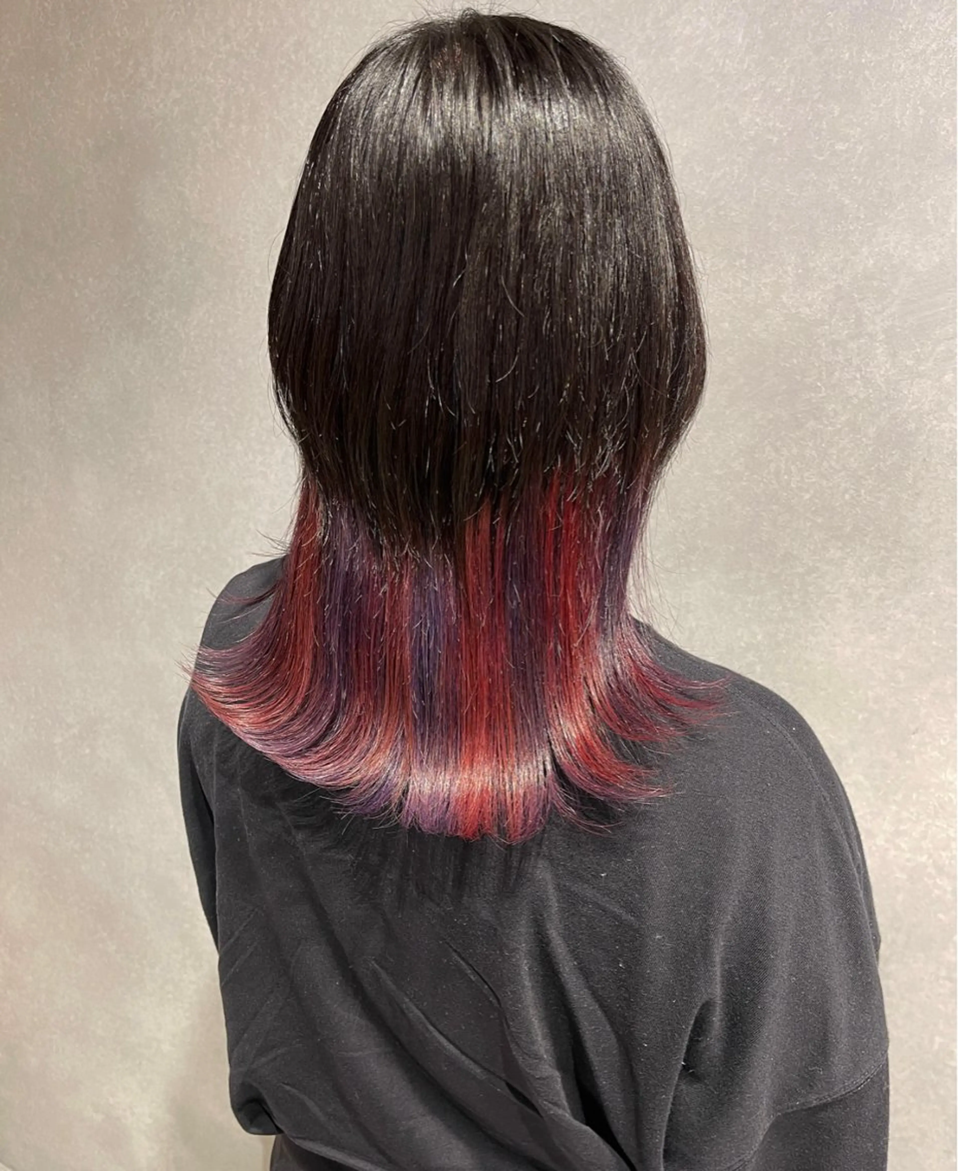 ミディアム カラー ブリーチ インナーカラー カット ヘアカラー 唐澤 千尋のヘアスタイル